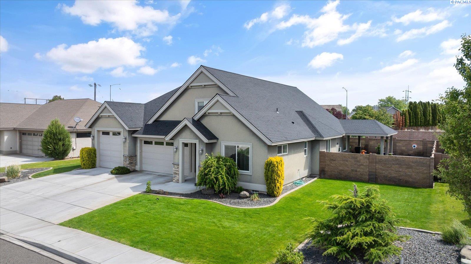 Photo 3 of Single family home for sale at 2536 Tiger Ln, Richland, WA 99352 | MLS# PAC293057 | Listing updated on 2026-10-08