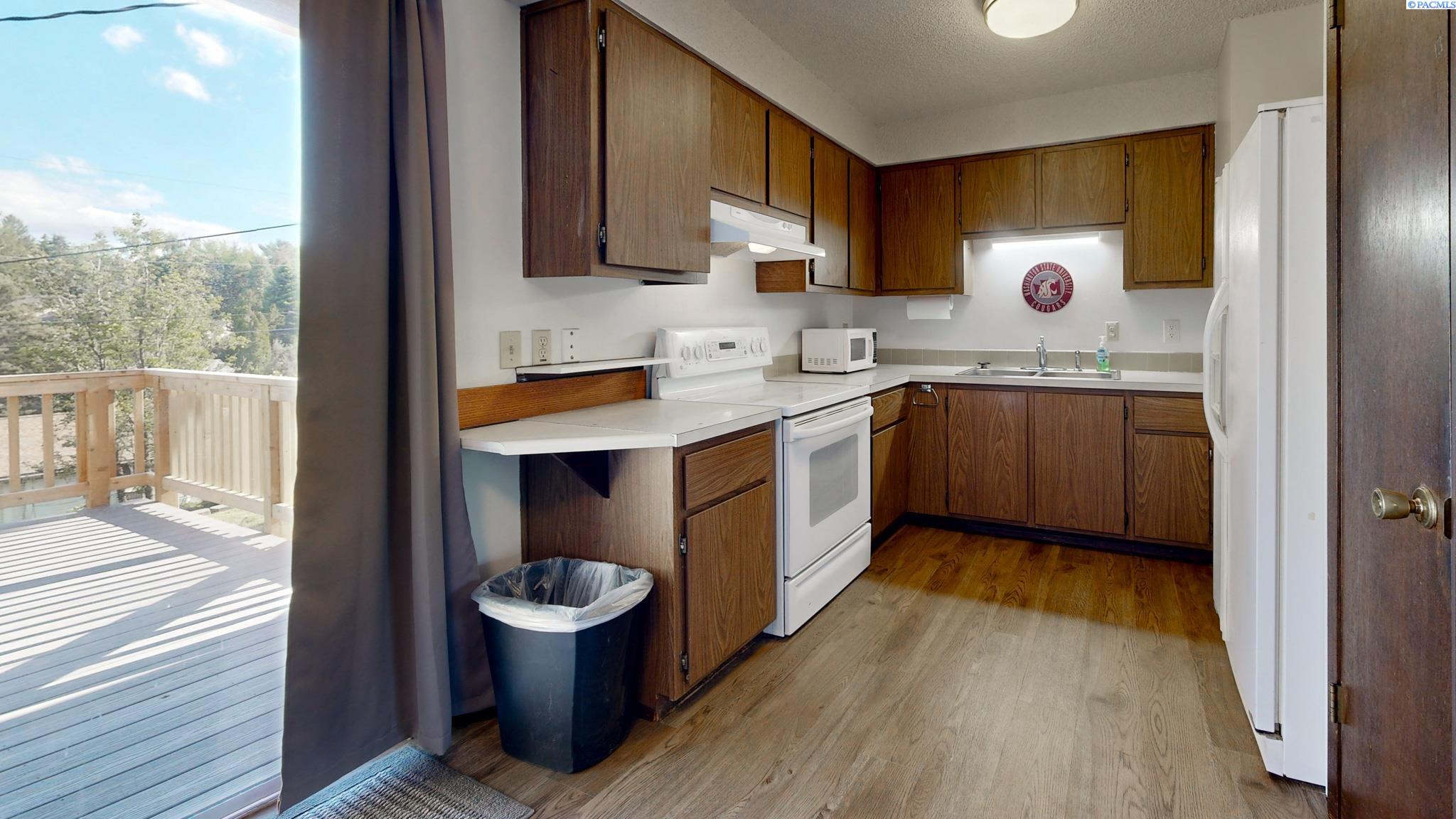 Photo 4 of Single family home for sale at 365 NW Thomas St, Pullman, WA 99163 | MLS# PAC293113 | Listing updated on 2026-09-06