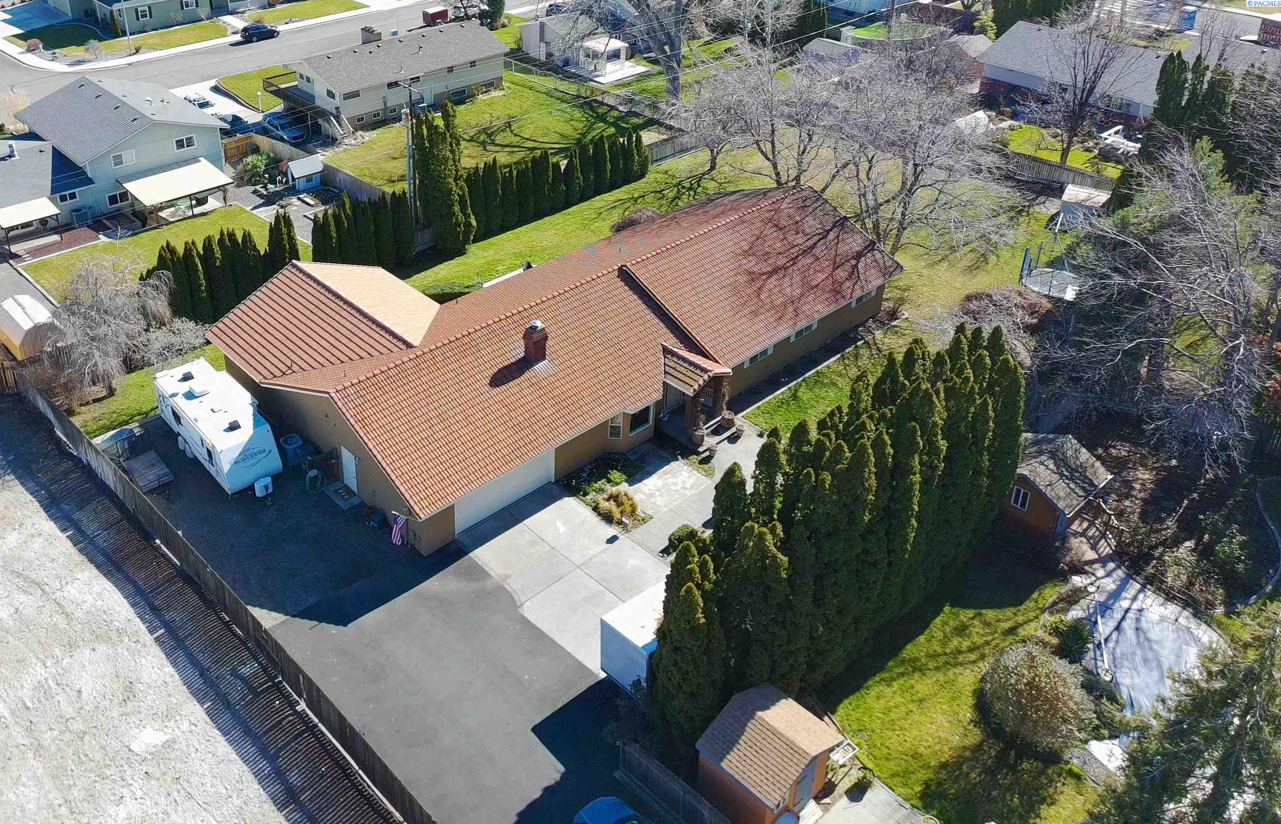 Photo 2 of Single family home for sale at 1450 Adair Dr, Richland, WA 99352 | MLS# PAC293270 | Listing updated on 2026-10-10