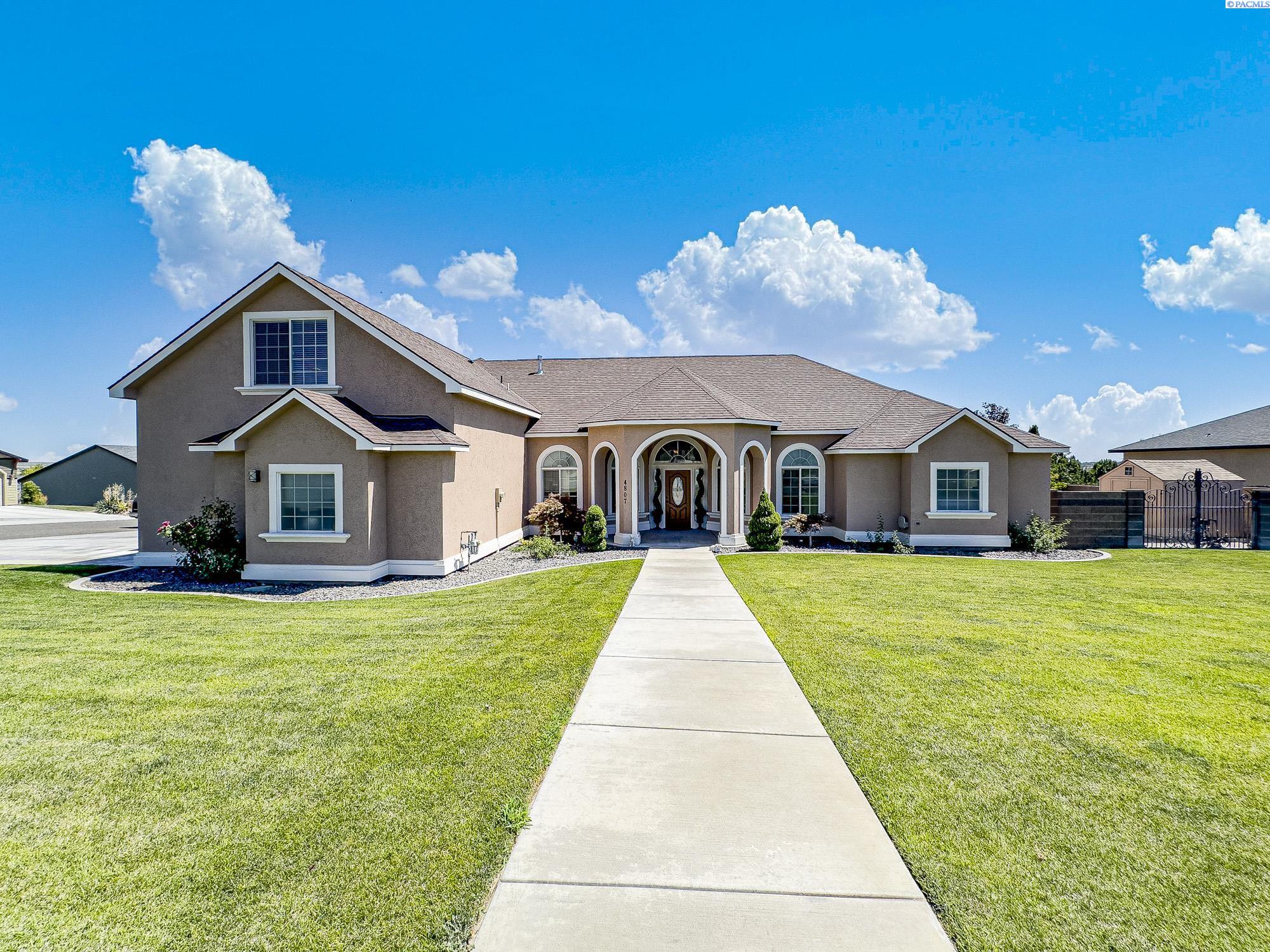 Photo 2 of Single family home for sale at 4807 Adobe Dr, Pasco, WA 99301 | MLS# PAC293292 | Listing updated on 2026-09-08