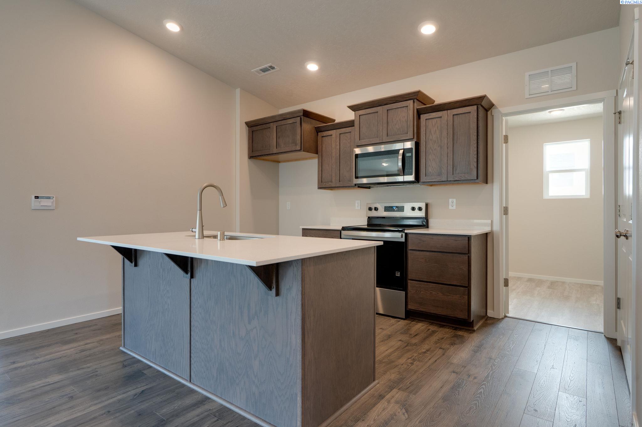 Photo 3 of Single family home for sale at 6118 Road 115, Pasco, WA 99301 | MLS# PAC293328 | Listing updated on 2026-09-23