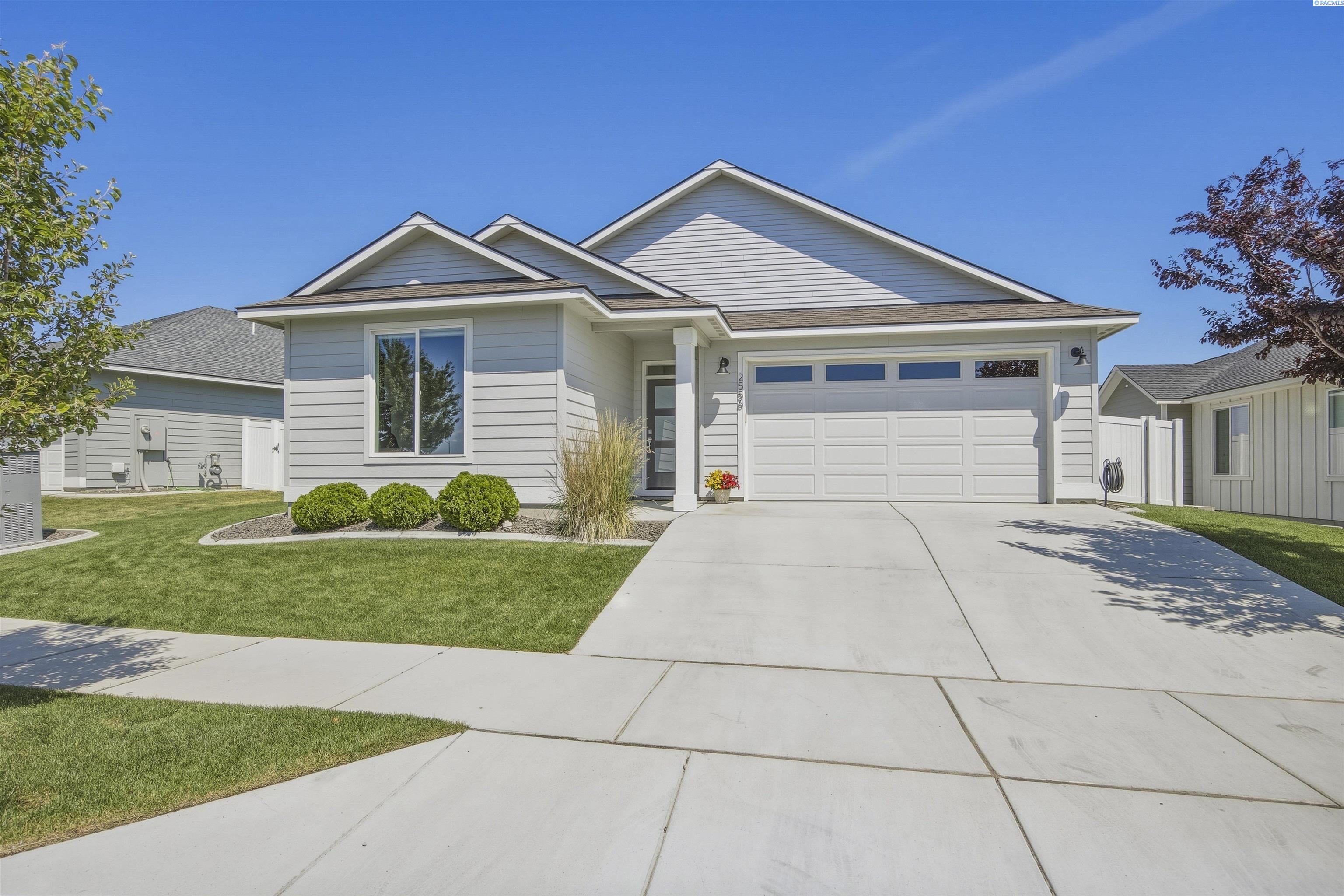Photo 1 of Single family home for sale at 2556 Clark Ridge Dr, Richland, WA 99352 | MLS# PAC293339 | Listing updated on 2026-08-25