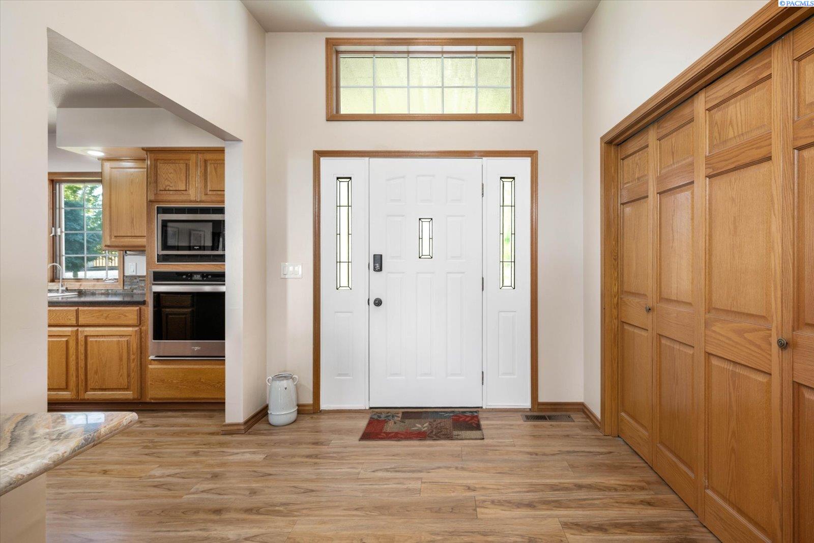 Photo 3 of Single family home for sale at 37129 S Olympia St, Kennewick, WA 99337 | MLS# PAC293399 | Listing updated on 2026-07-14