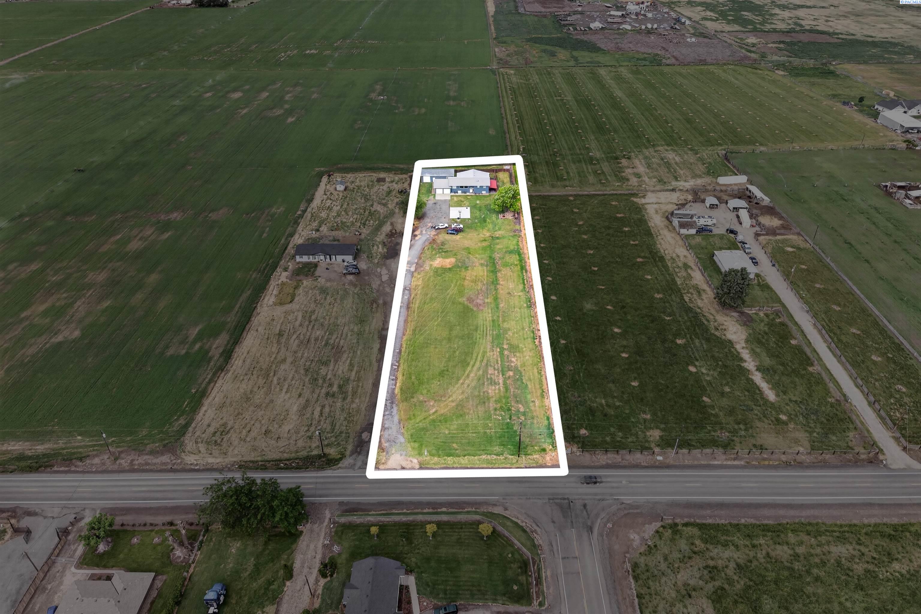 Photo 3 of Single family home for sale at 710 Maple Grv Rd, Sunnyside, WA 98944 | MLS# PAC293413 | Listing updated on 2026-09-18