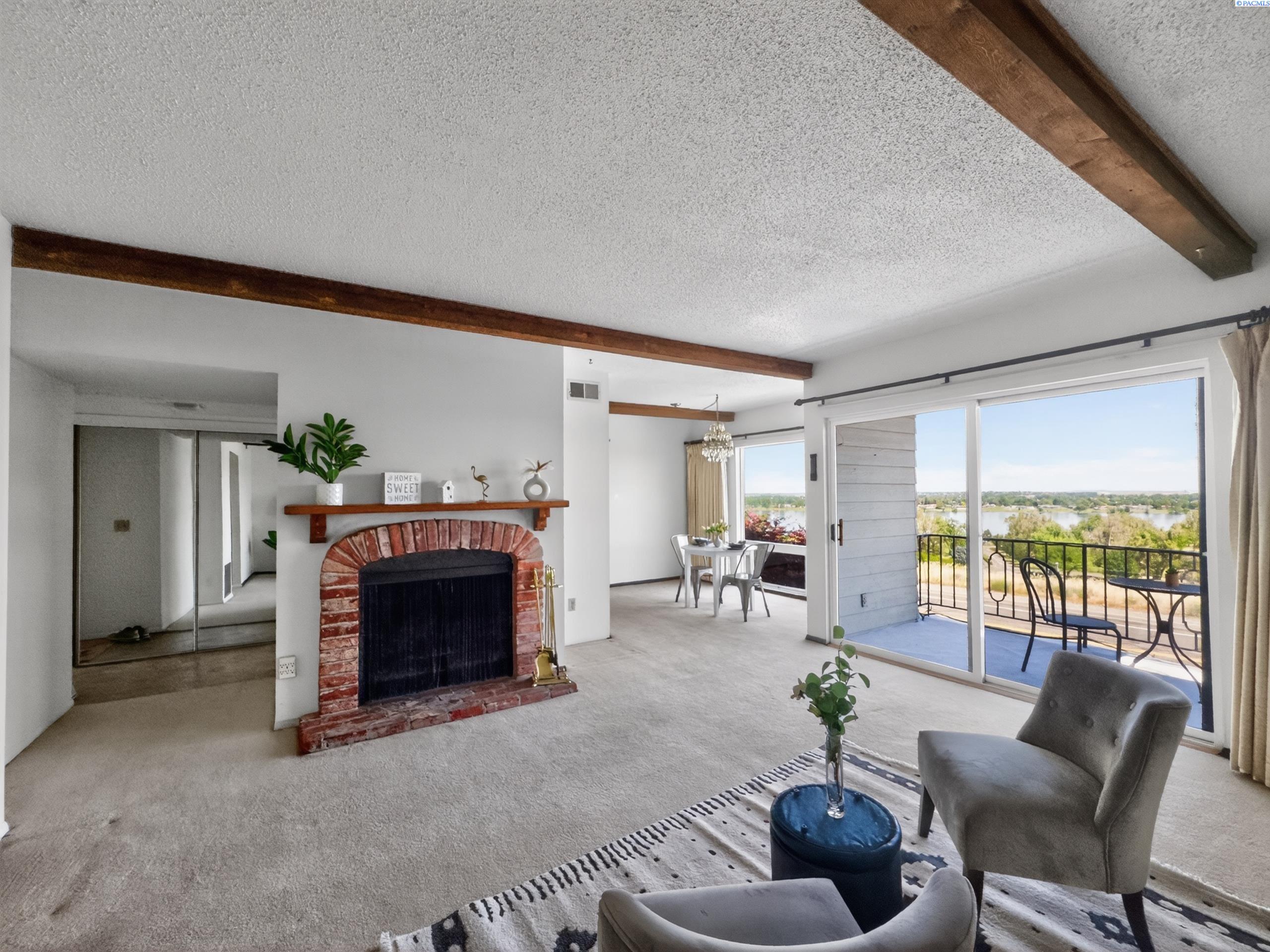 Condo for sale at 2401 W Canal Dr, Kennewick, WA 99336 | MLS# PAC293434