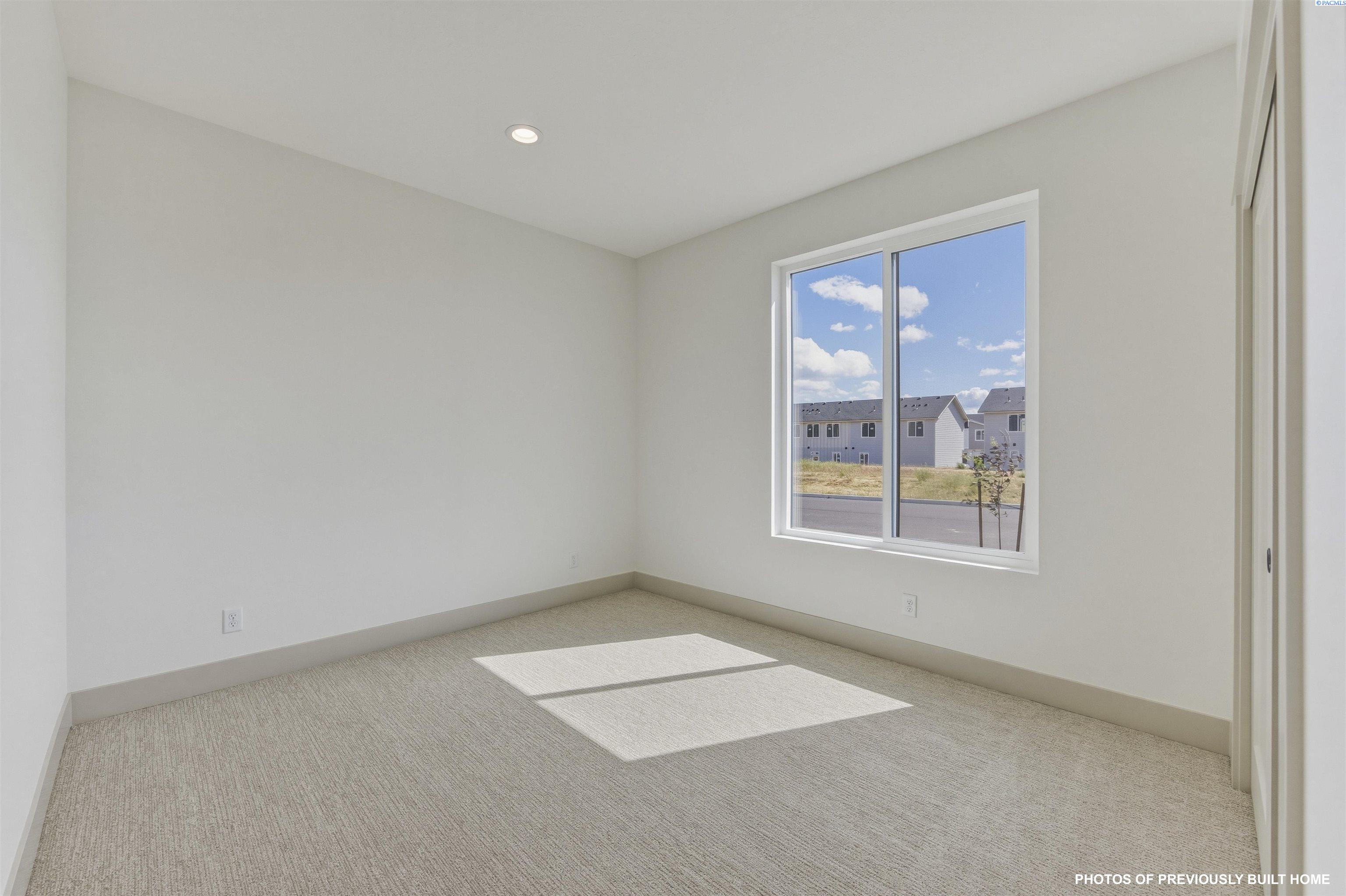 Photo 3 of Single family home for sale at 2339 Lariat Ln, Richland, WA 99352 | MLS# PAC293443 | Listing updated on 2026-09-18