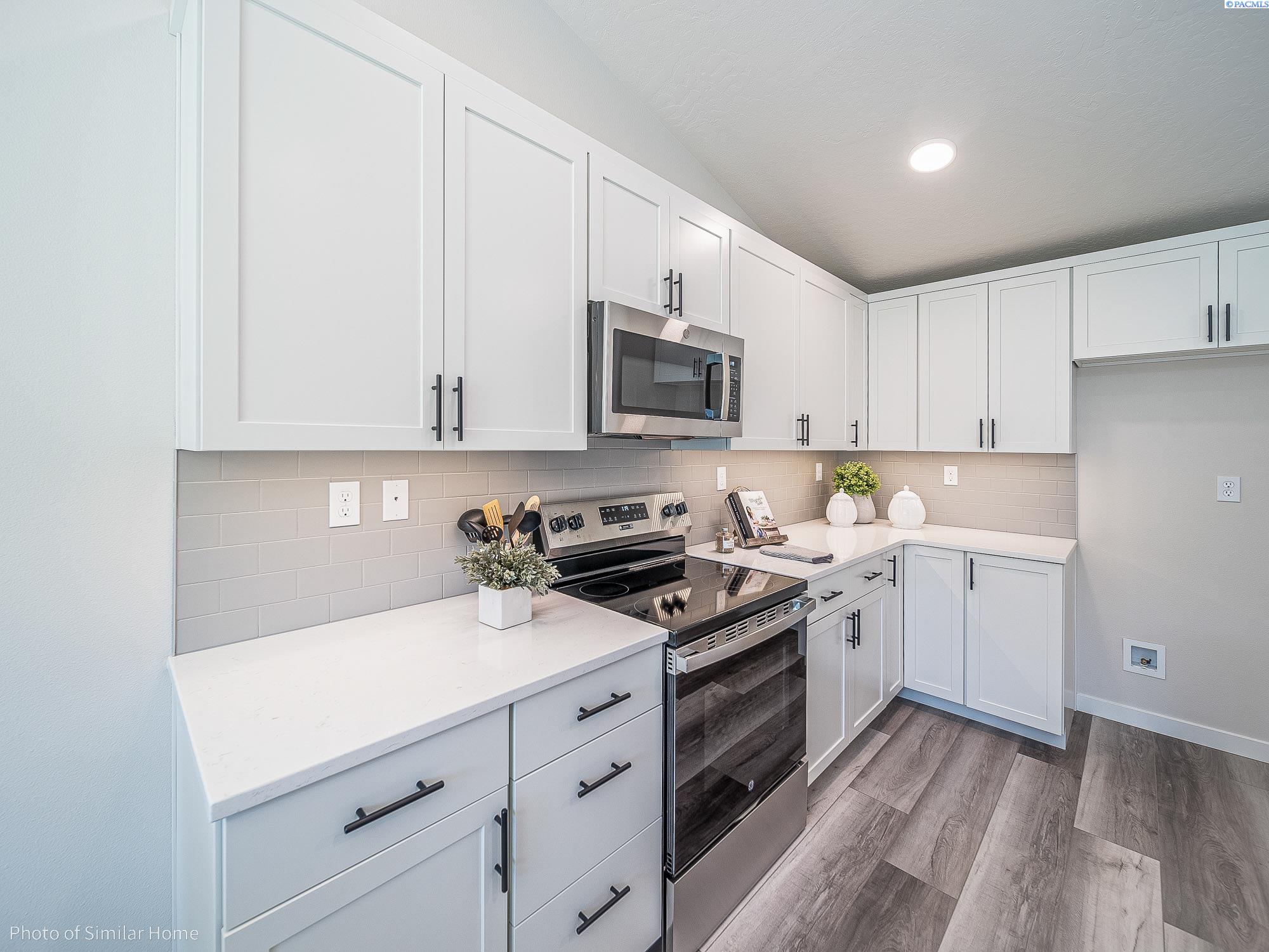 Photo 3 of Single family home for sale at 7376 W 24th Avenue, Kennewick, WA 99338 | MLS# PAC293459 | Listing updated on 2026-09-29