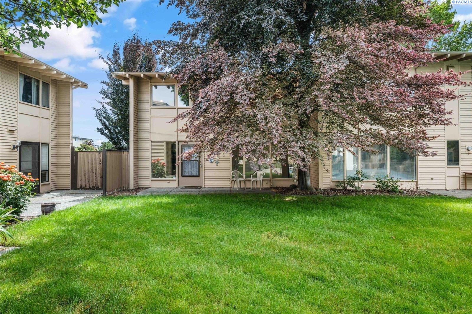 Photo 1 of Condo for sale at 1621 Mowry Sq, Richland, WA 99354 | MLS# PAC293465 | Listing updated on 2026-10-01