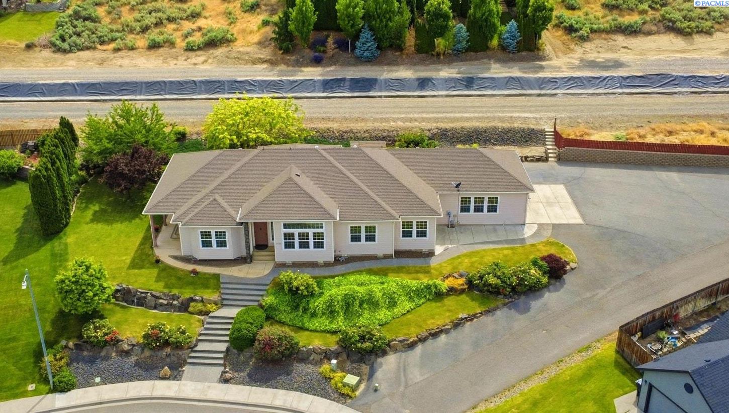 Photo 3 of Single family home for sale at 5121 Milky Way, West Richland, WA 99353 | MLS# PAC293483 | Listing updated on 2026-10-25