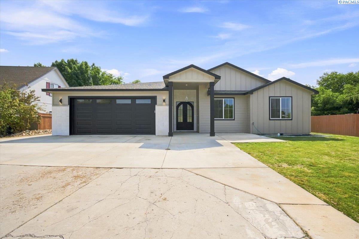 Photo 1 of Single family home for sale at 7119 W 6th Avenue, Kennewick, WA 99336 | MLS# PAC293500 | Listing updated on 2026-09-23