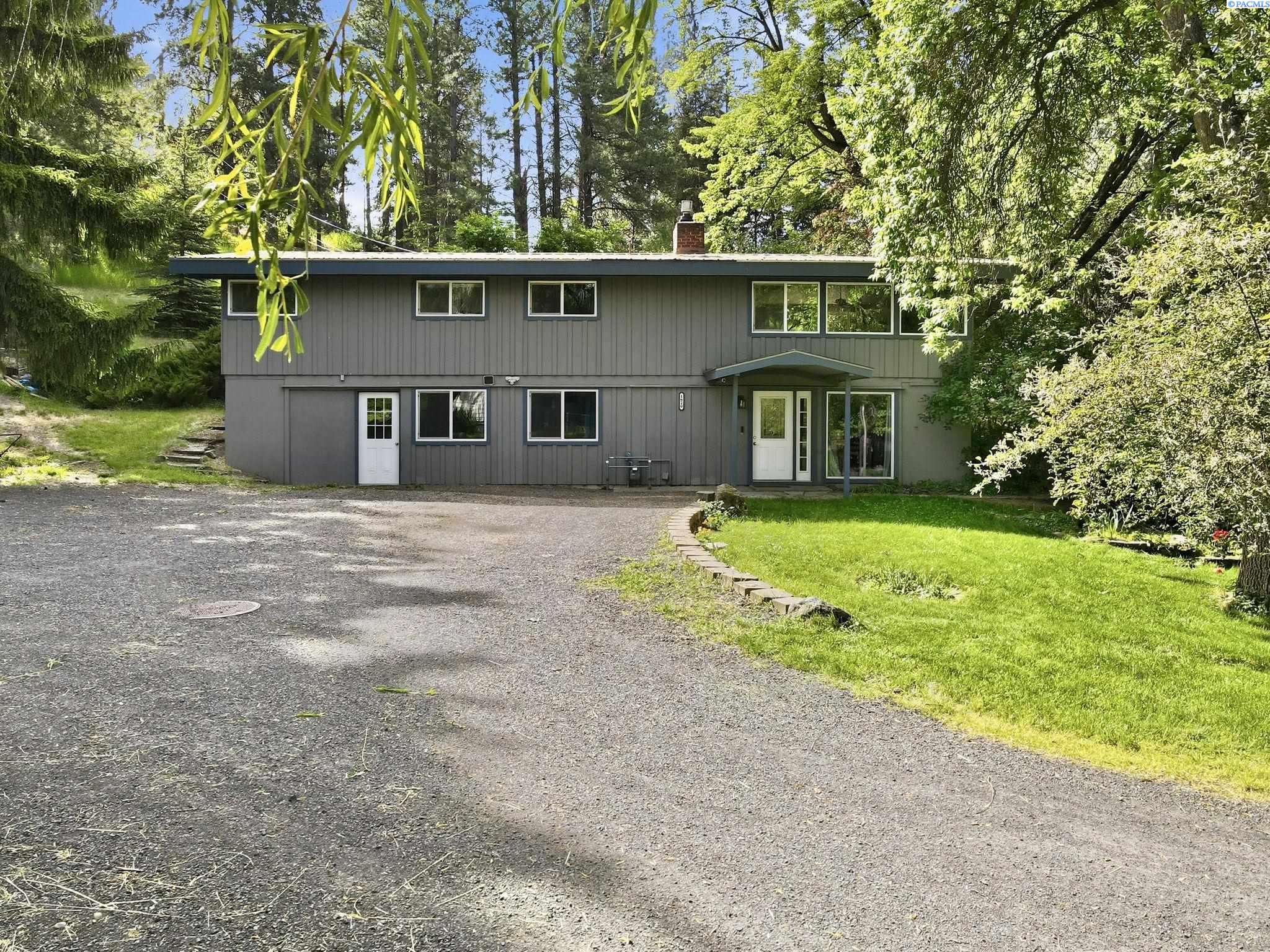 Photo 2 of Sale Pending at 1620 Sw Baldwin Dr, Pullman, WA 99163 | MLS# PAC293504 | Listing updated on 2026-10-02