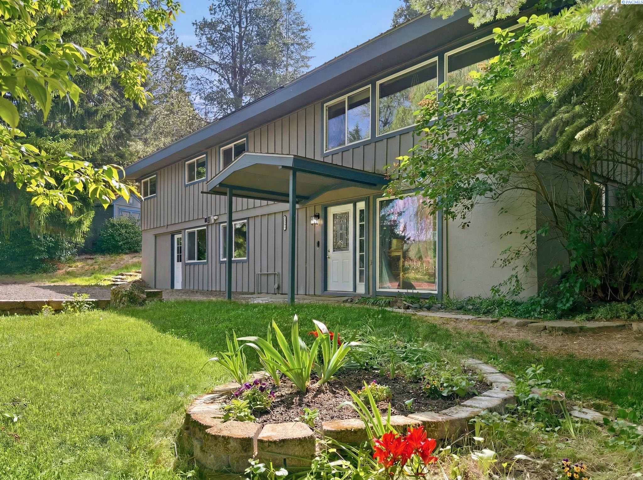 Photo 1 of Sale Pending at 1620 Sw Baldwin Dr, Pullman, WA 99163 | MLS# PAC293504 | Listing updated on 2026-10-02