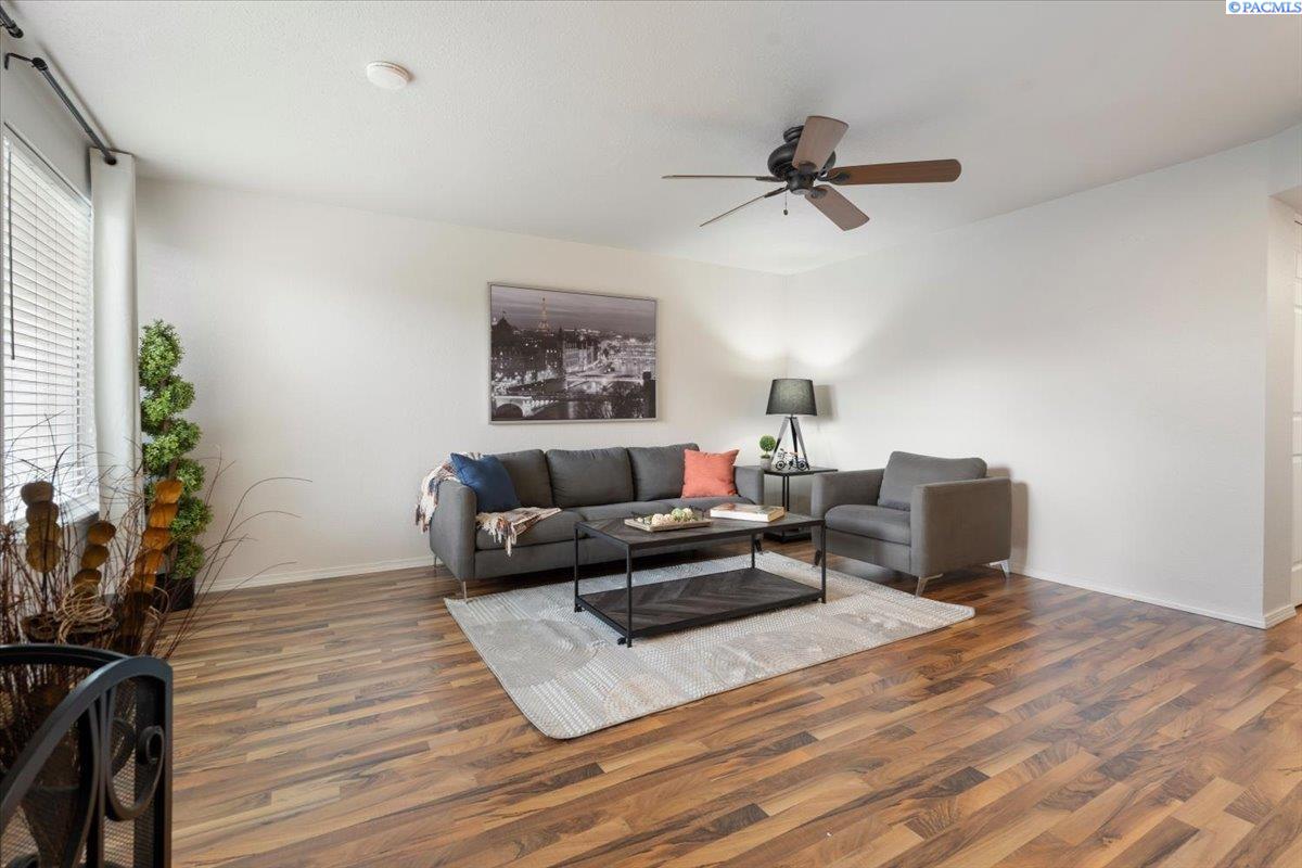 Photo 1 of Condo for sale at 303 Gage Blvd, Richland, WA 99352 | MLS# PAC293568 | Listing updated on 2026-09-10
