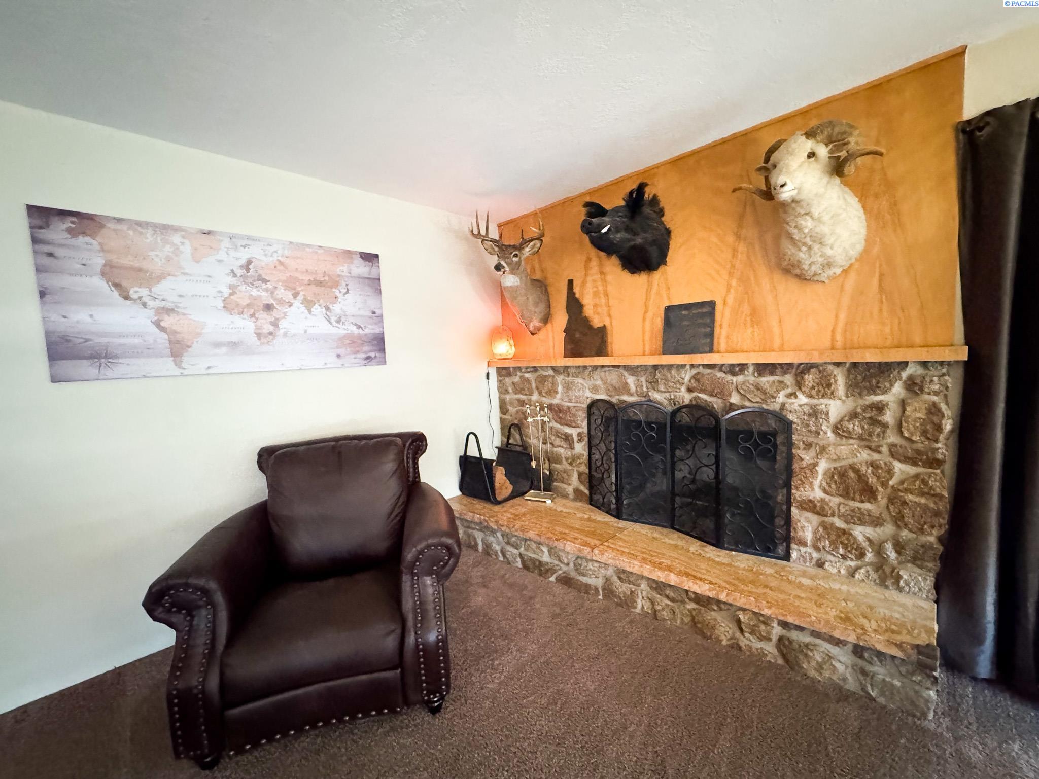 Photo 4 of Single family home for sale at 703 College St, Colton, WA 99113 | MLS# PAC293653 | Listing updated on 2026-09-24