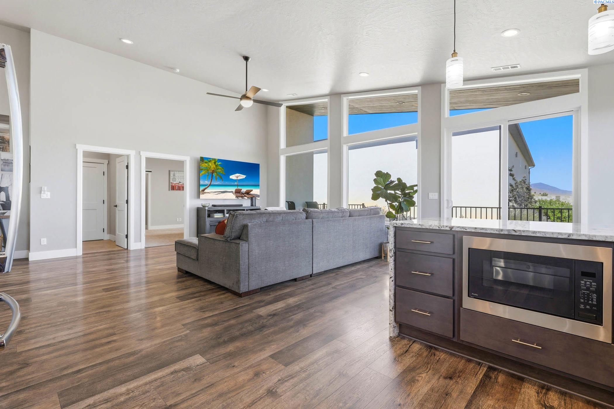 Photo 3 of Single family home for sale at 55702 N 370 Prairie Ne, Benton City, WA 99320 | MLS# PAC293683 | Listing updated on 2026-09-24