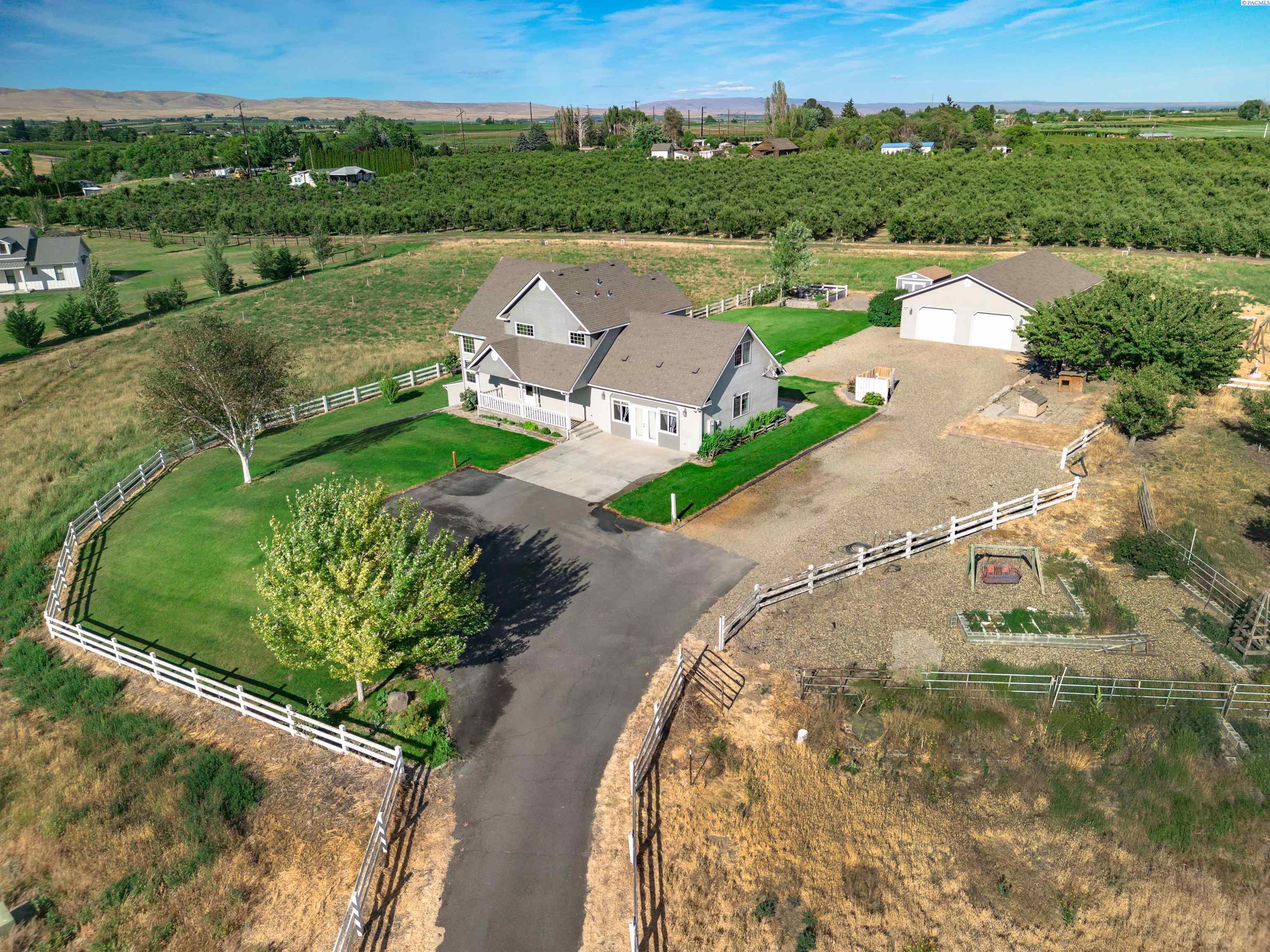 Photo 2 of Single family home for sale at 16436 Yakima Valley Hwy, Granger, WA 98932 | MLS# PAC293707 | Listing updated on 2026-08-17