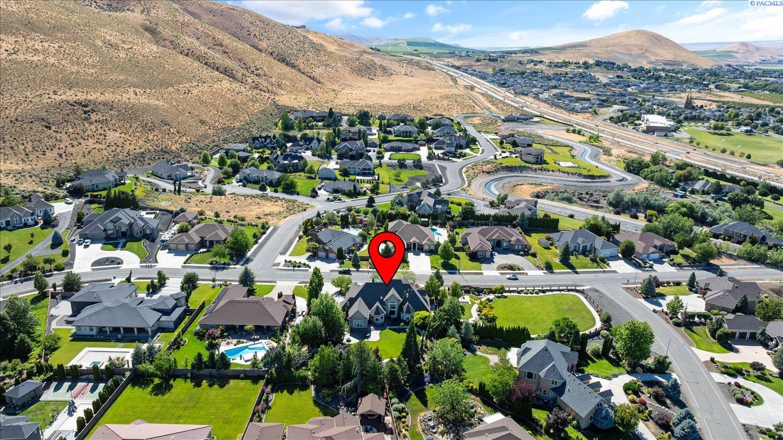 Photo 3 of Single family home for sale at 1294 Country Ridge Dr, Richland, WA 99352 | MLS# PAC293753 | Listing updated on 2026-10-02