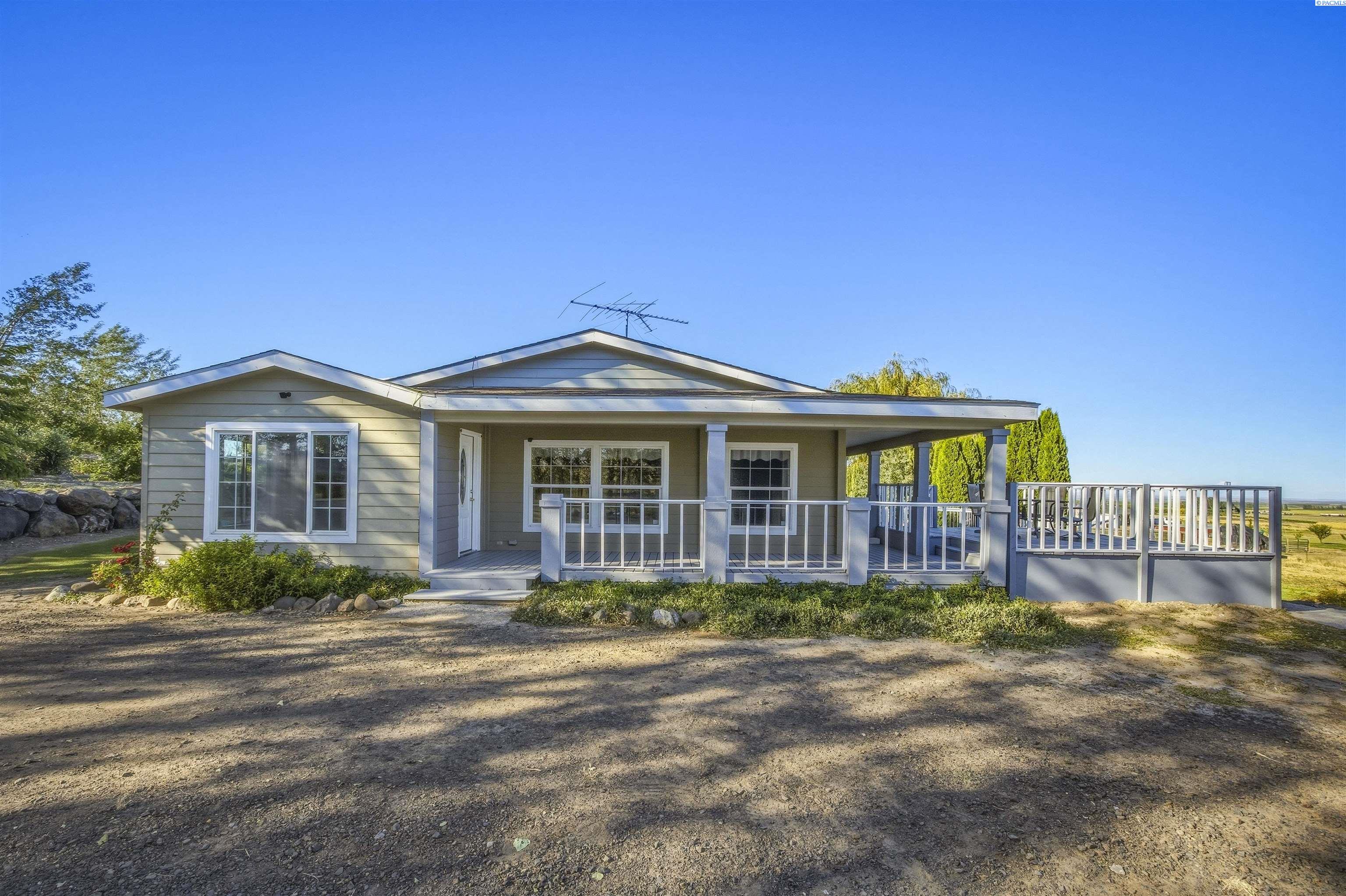 Photo 2 of Manufactured home for sale at 20 Daniels Rd, Prosser, WA 99350 | MLS# PAC293771 | Listing updated on 2026-10-03