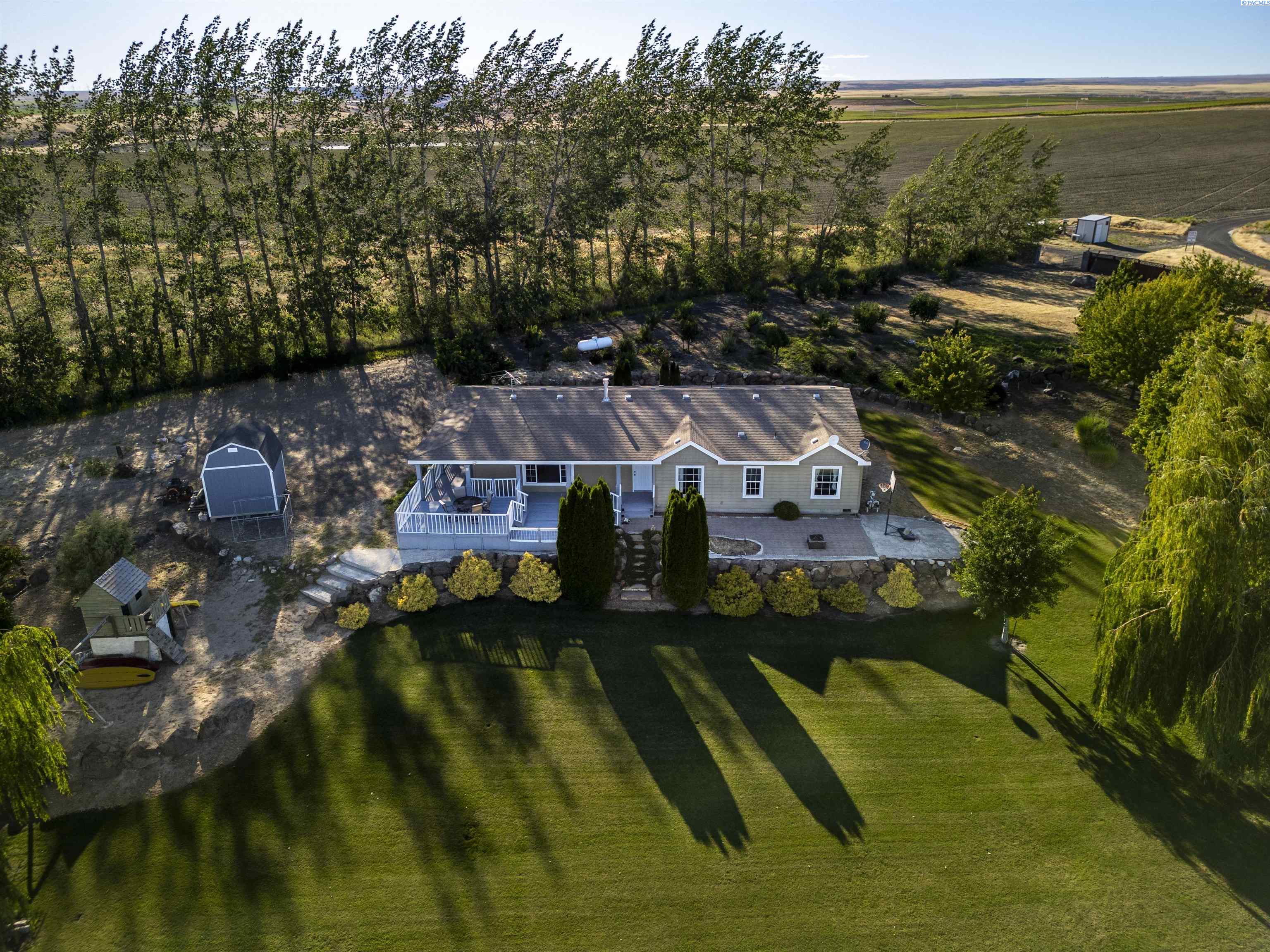 Manufactured home for sale at 20 Daniels Rd, Prosser, WA 99350 | MLS# PAC293771