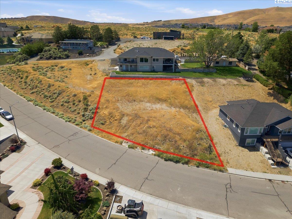 Photo 3 of Land for sale at 1051 Allenwhite Dr, Richland, WA 99352 | MLS# PAC293800 | Listing updated on 2026-06-27