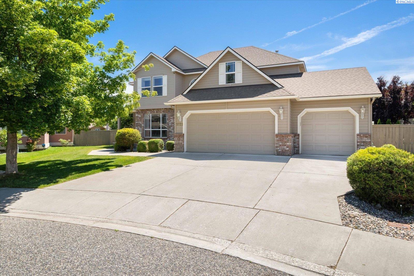 Photo 1 of Single family home for sale at 5723 W 12th Avenue, Kennewick, WA 99338 | MLS# PAC293840 | Listing updated on 2026-09-10