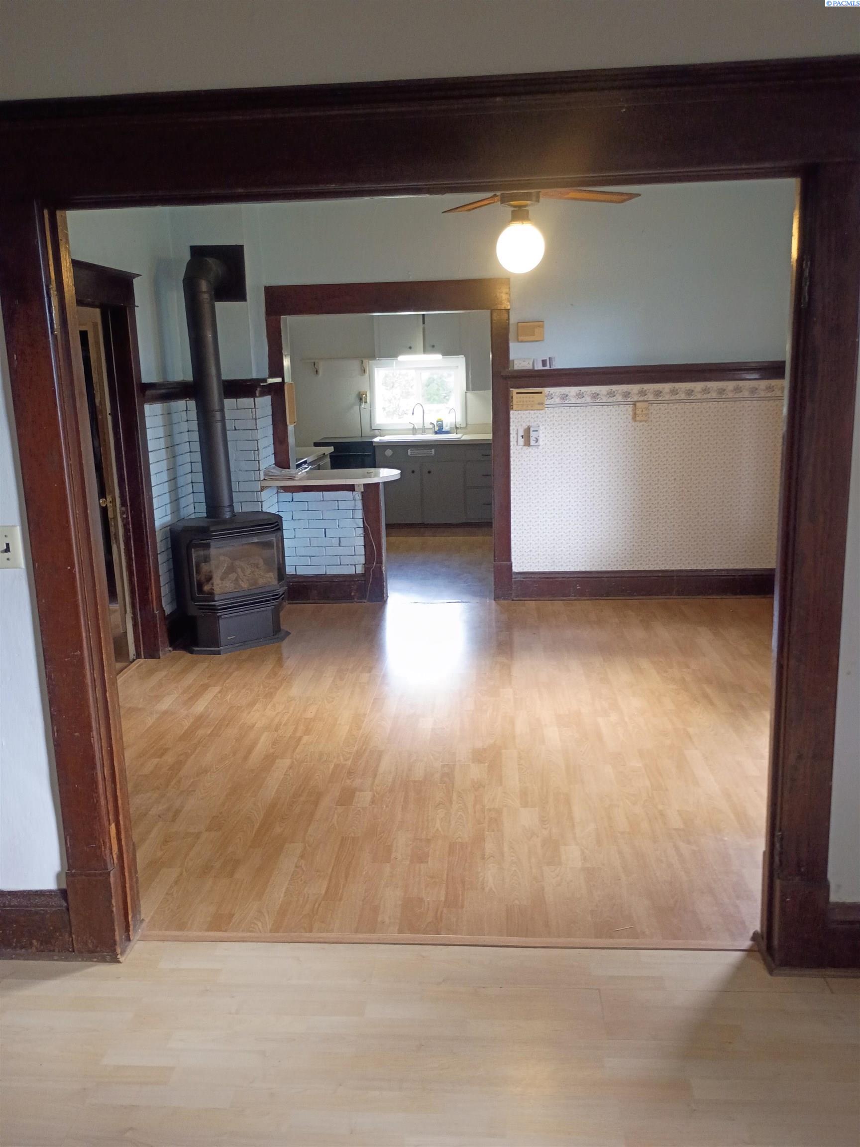 Photo 4 of Single family home for sale at 31 N Mclean Rd, Sunnyside, WA 98944 | MLS# PAC293940 | Listing updated on 2026-10-02