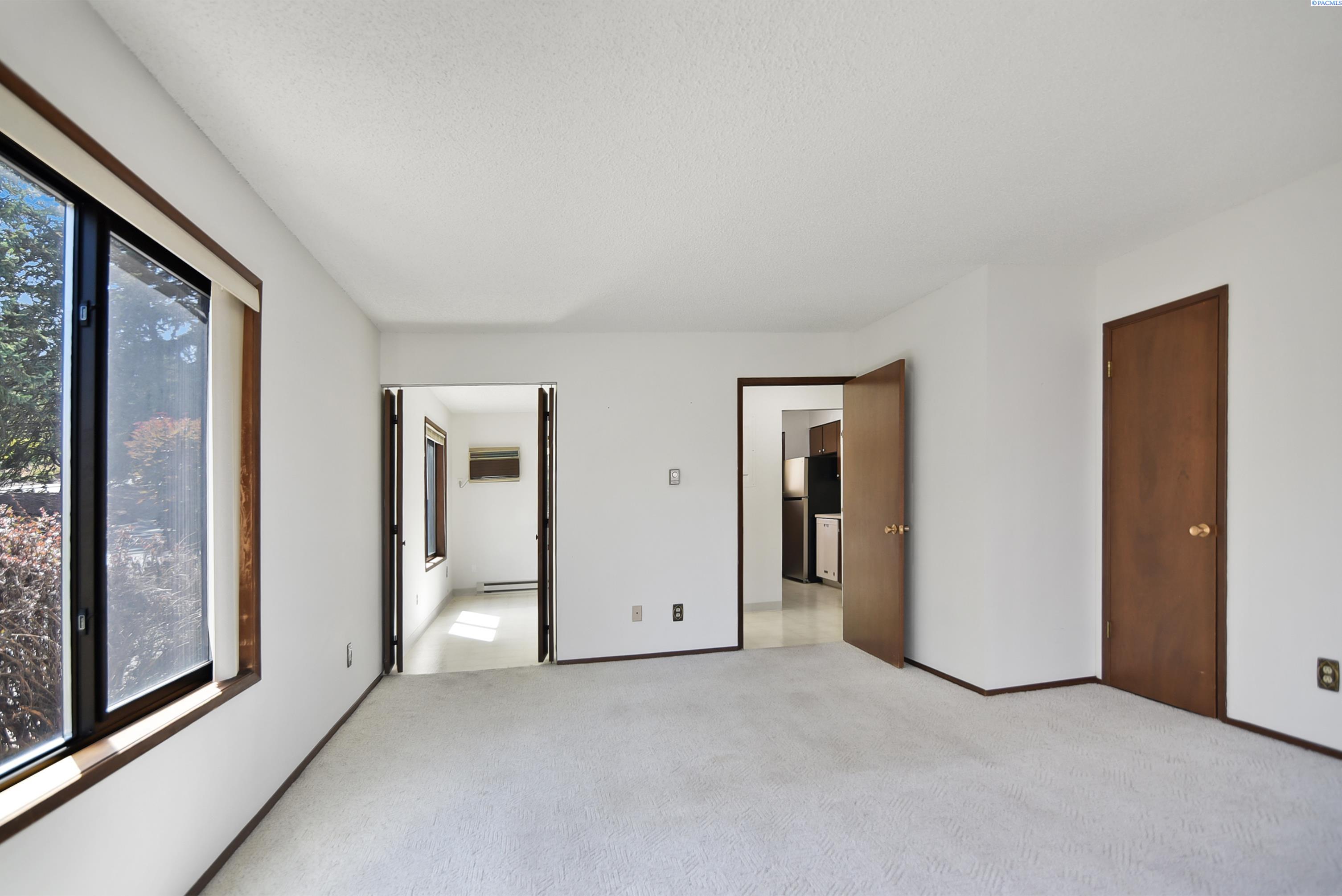 Photo 3 of Condo for sale at 600 SW Crestview, Pullman, WA 99163 | MLS# PAC293942 | Listing updated on 2026-08-29