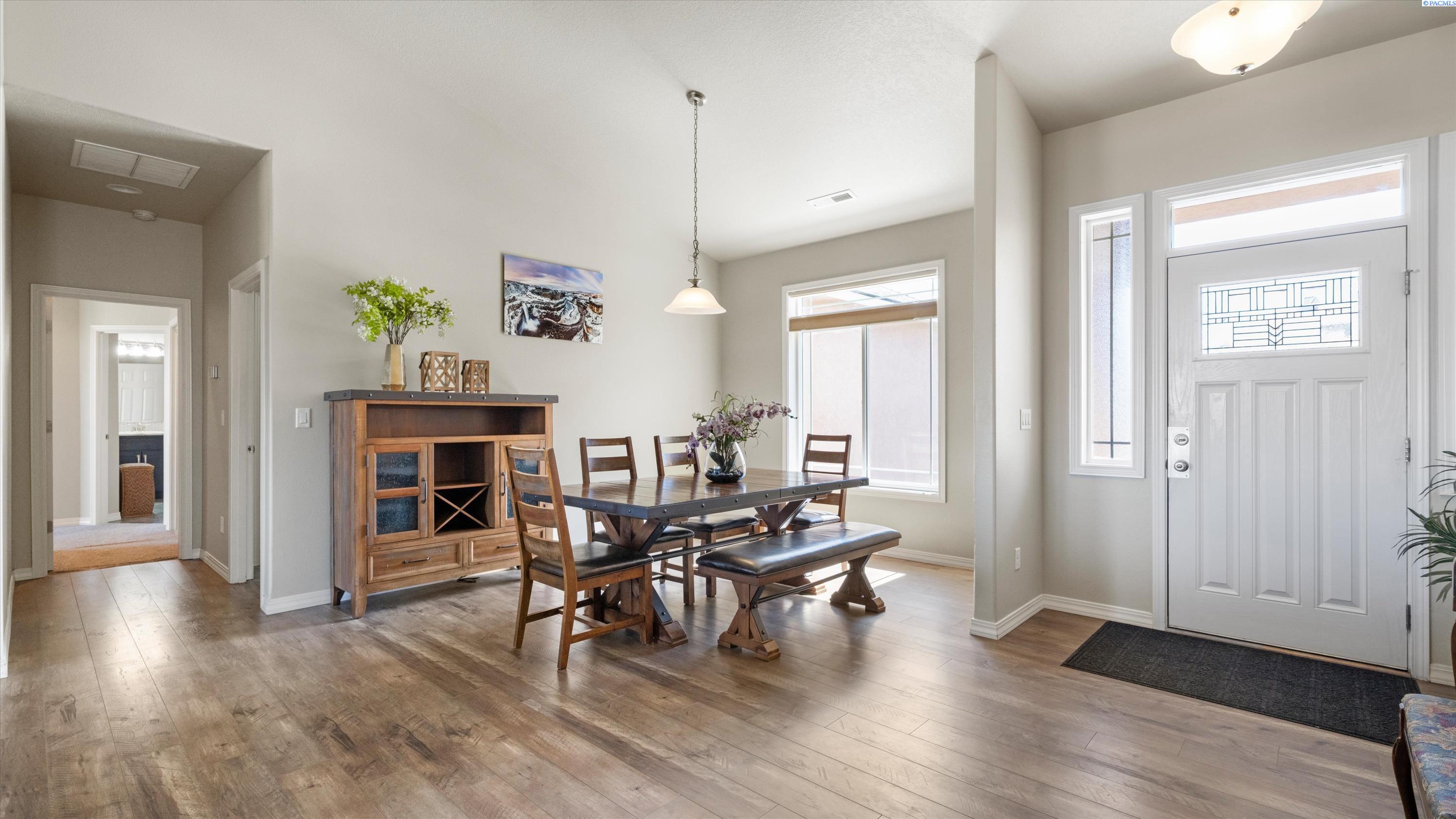 Photo 3 of Single family home for sale at 16904 E Love Ln, Benton City, WA 99320 | MLS# PAC293979 | Listing updated on 2026-10-01