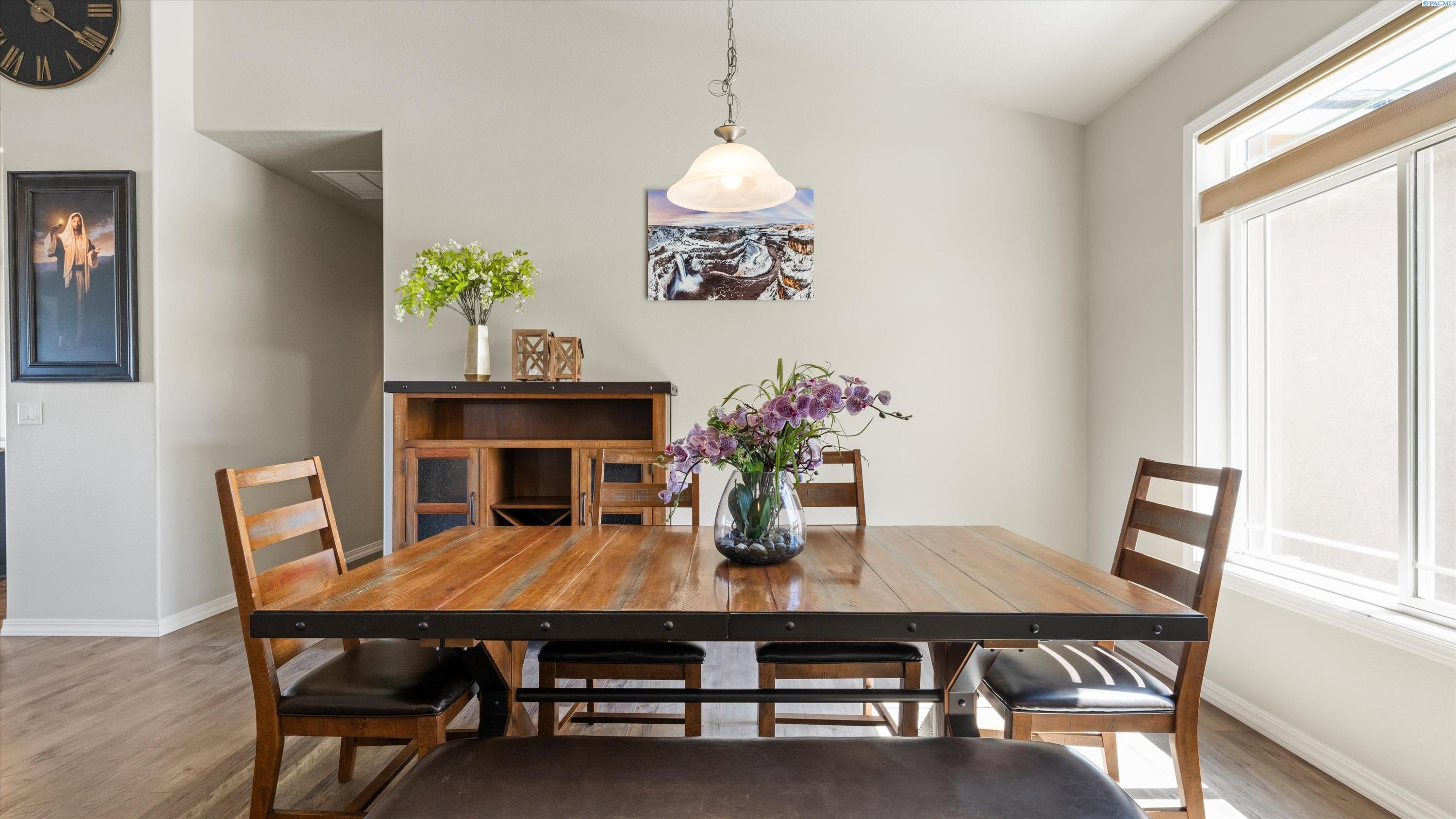 Photo 4 of Single family home for sale at 16904 E Love Ln, Benton City, WA 99320 | MLS# PAC293979 | Listing updated on 2026-10-01