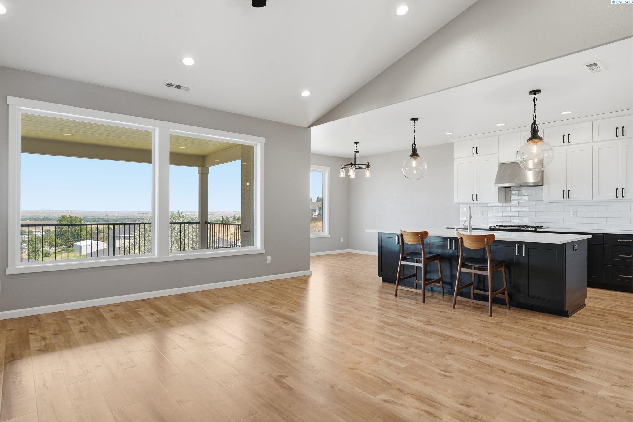 Photo 3 of Single family home for sale at 6440 Collins Rd, West Richland, WA 99353 | MLS# PAC293982 | Listing updated on 2026-08-25