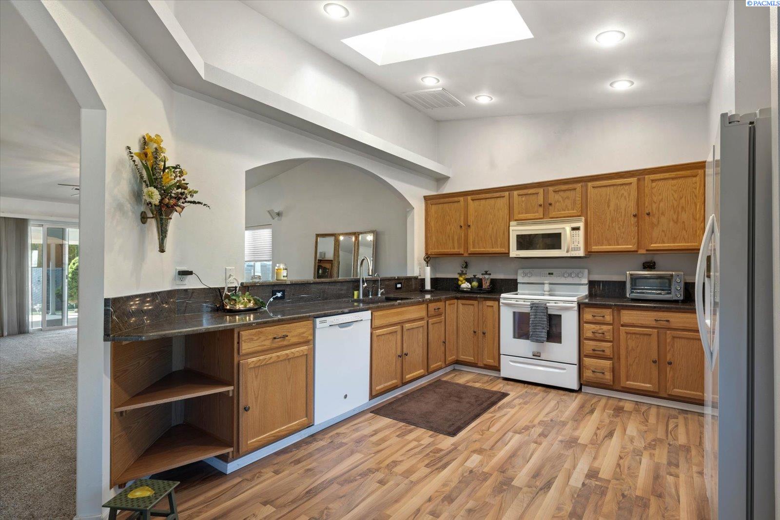 Photo 3 of Single family home for sale at 5703 Mulberry Dr, West Richland, WA 99353 | MLS# PAC294004 | Listing updated on 2026-09-05