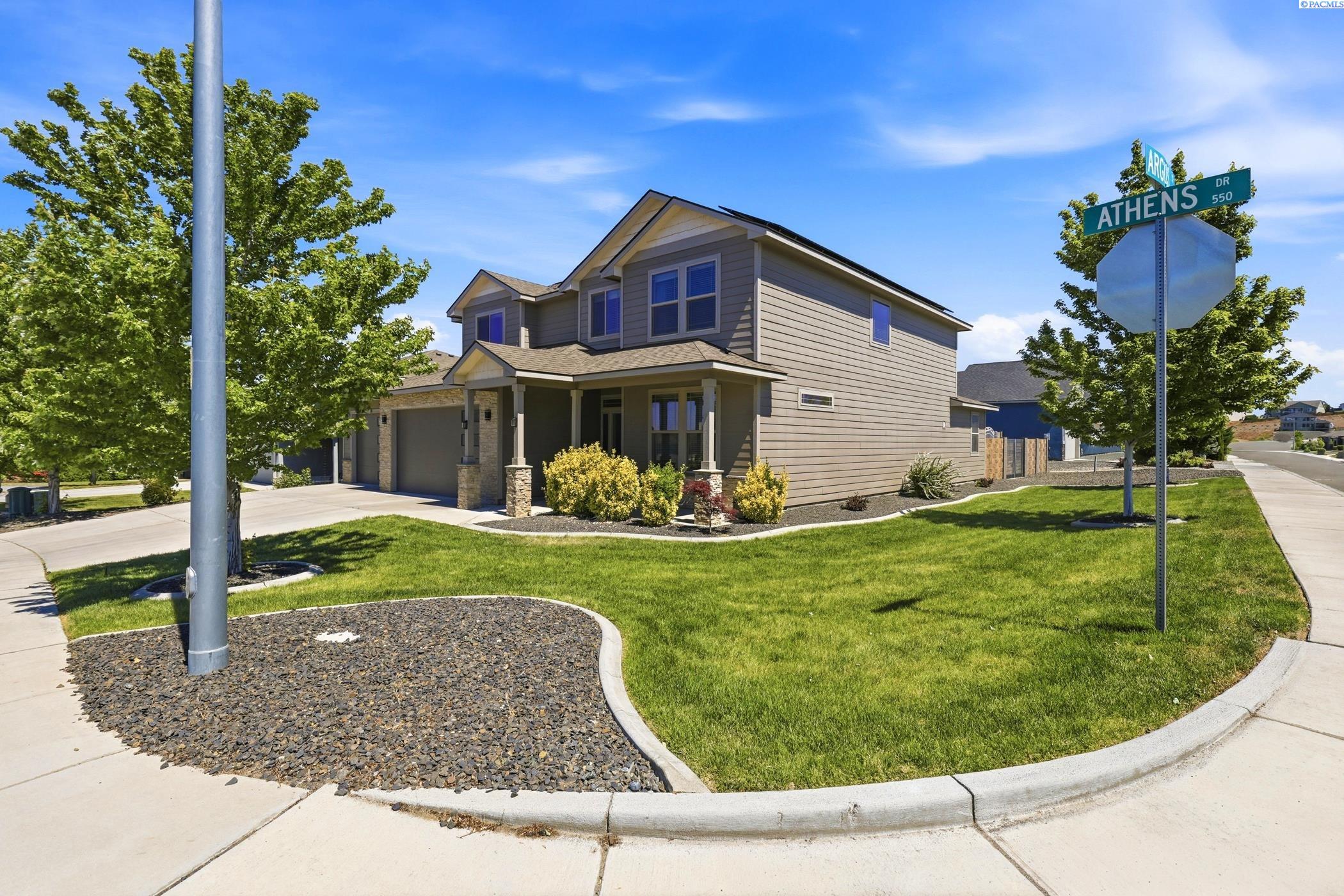 Photo 2 of Single family home for sale at 548 Athens Dr, West Richland, WA 99353 | MLS# PAC294015 | Listing updated on 2026-07-28