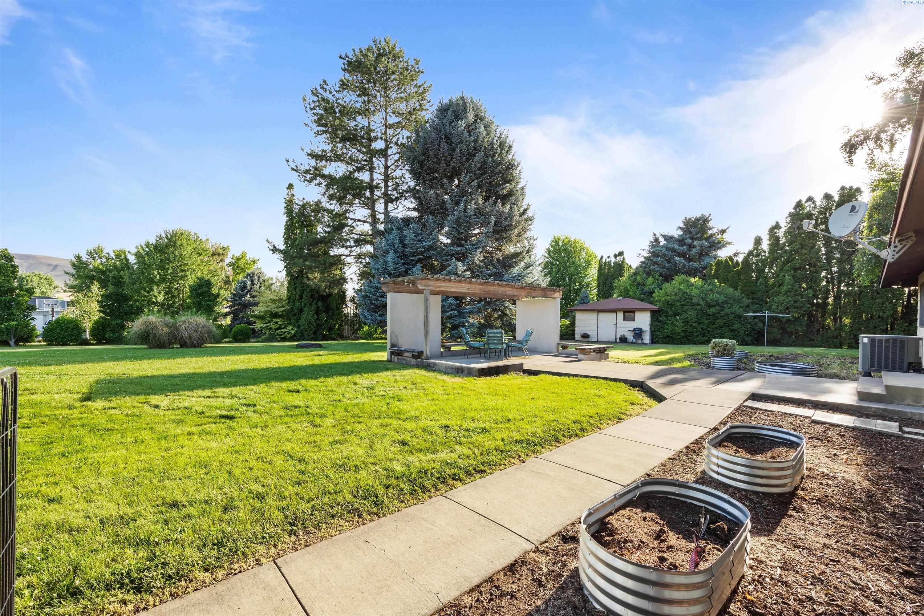 Photo 3 of Single family home for sale at 11002 S 1518 Prairie Sw, Prosser, WA 99350 | MLS# PAC294016 | Listing updated on 2026-09-19