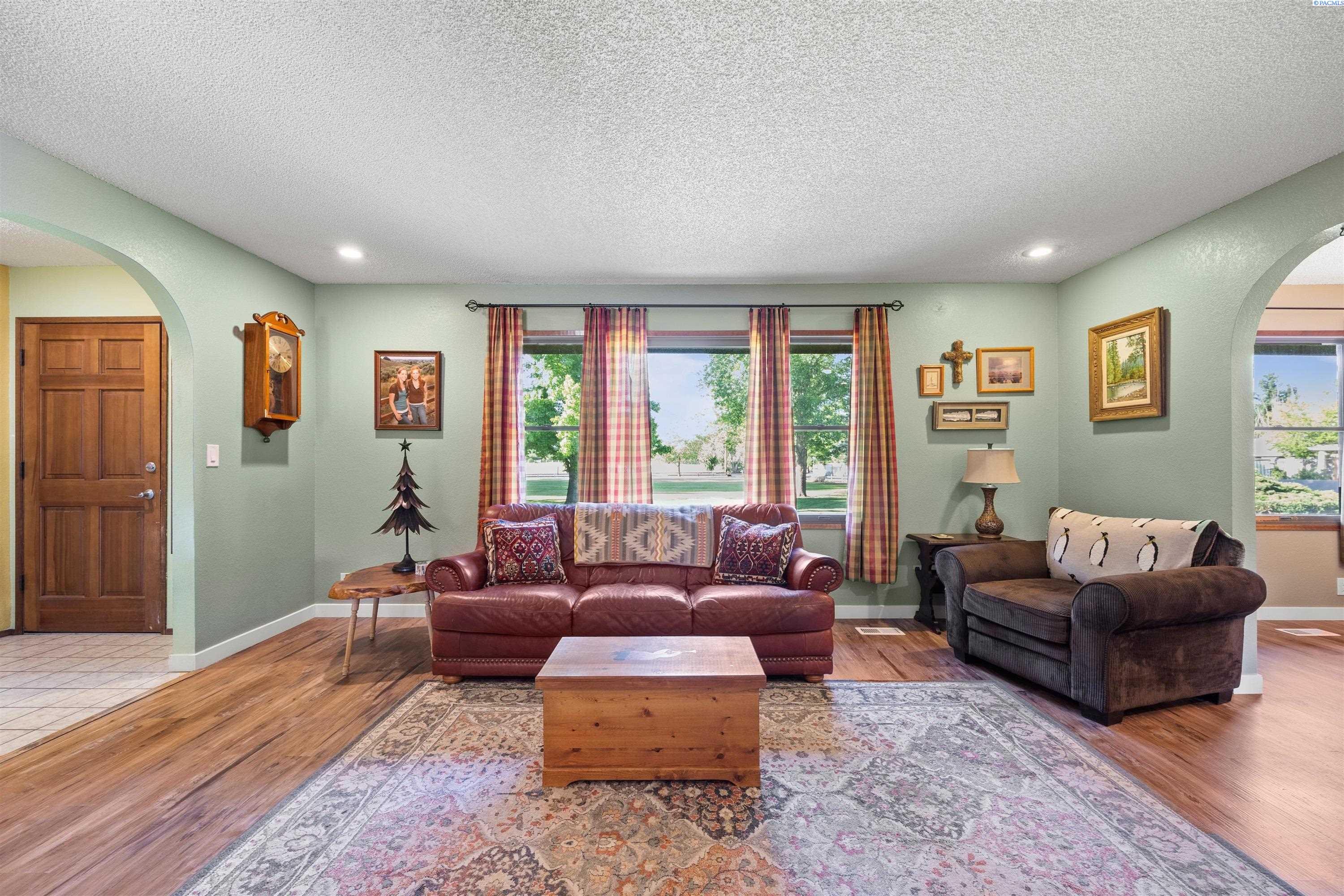 Photo 3 of Single family home for sale at 11002 S 1518 Prairie SW, Prosser, WA 99350 | MLS# PAC294016 | Listing updated on 2026-09-19