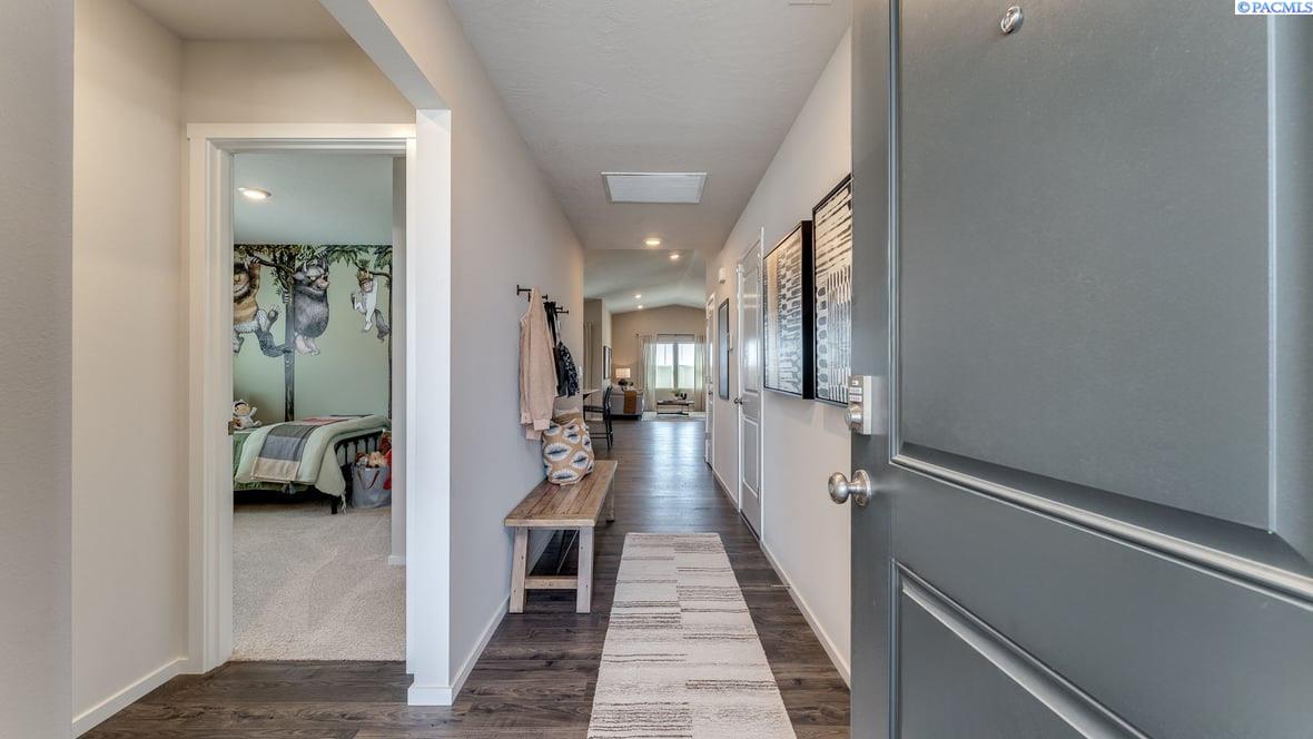 Photo 2 of Single family home for sale at 3589 Barbera St, Richland, WA 99352 | MLS# PAC294047 | Listing updated on 2026-10-08