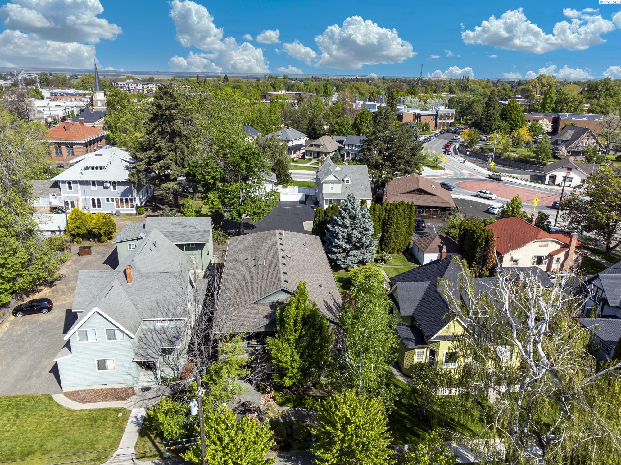 Photo 3 of Single family home for sale at 327 E Birch St, Walla Walla, WA 99362 | MLS# PAC294055 | Listing updated on 2026-09-23
