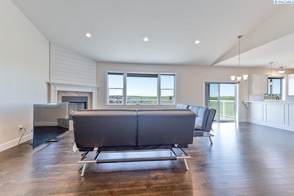 Photo 3 of Condo for sale at 1505 SW Capri Ct, Pullman, WA 99163 | MLS# PAC294116 | Listing updated on 2026-06-25