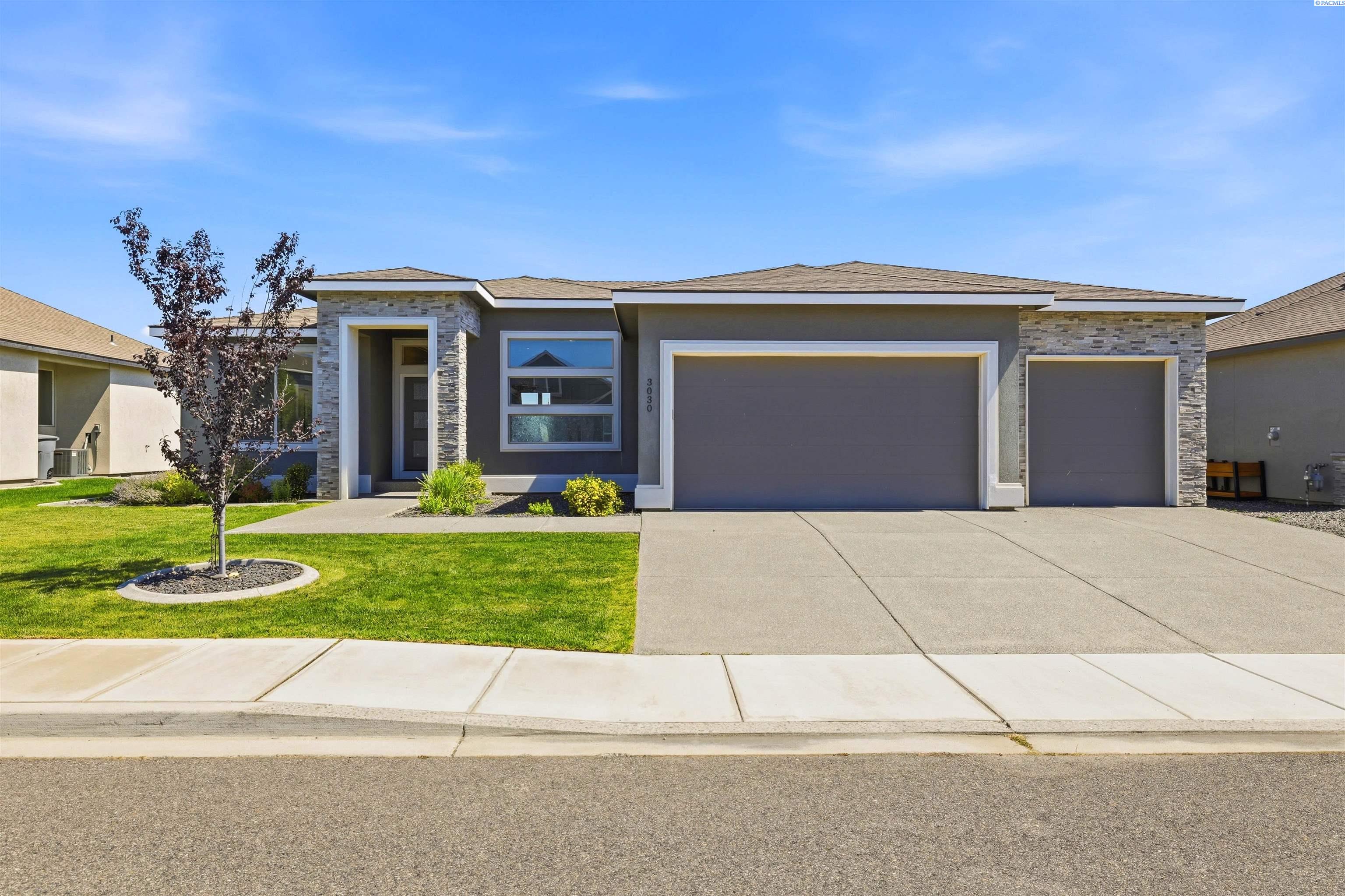 Photo 1 of Single family home for sale at 3030 Wild Cyn Way, Richland, WA 99354 | MLS# PAC294126 | Listing updated on 2026-09-12