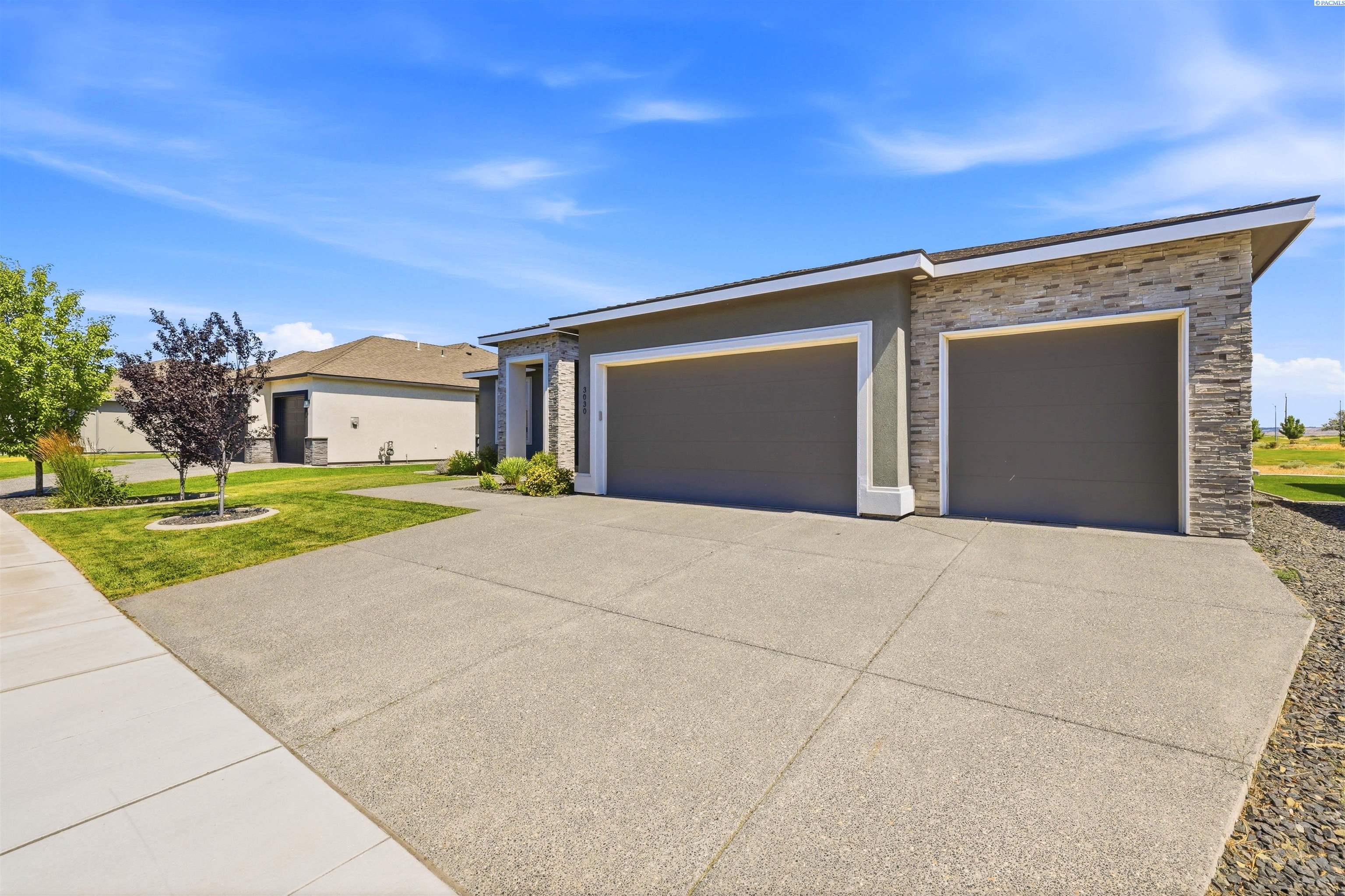 Photo 3 of Single family home for sale at 3030 Wild Cyn Way, Richland, WA 99354 | MLS# PAC294126 | Listing updated on 2026-09-12