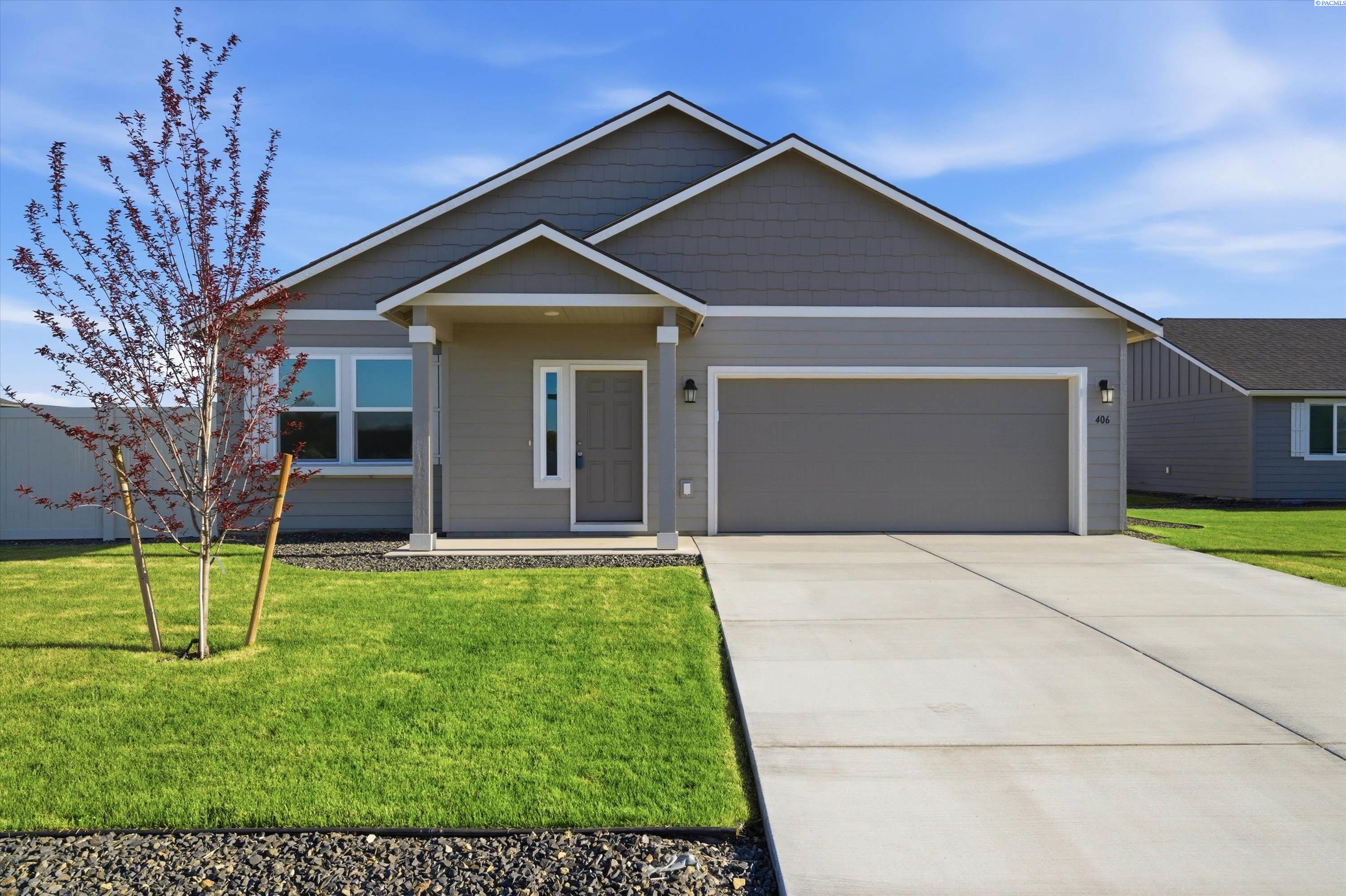 Photo 1 of Single family home for sale at 406 Lambert Ct, Grandview, WA 98930 | MLS# PAC294166 | Listing updated on 2026-08-21