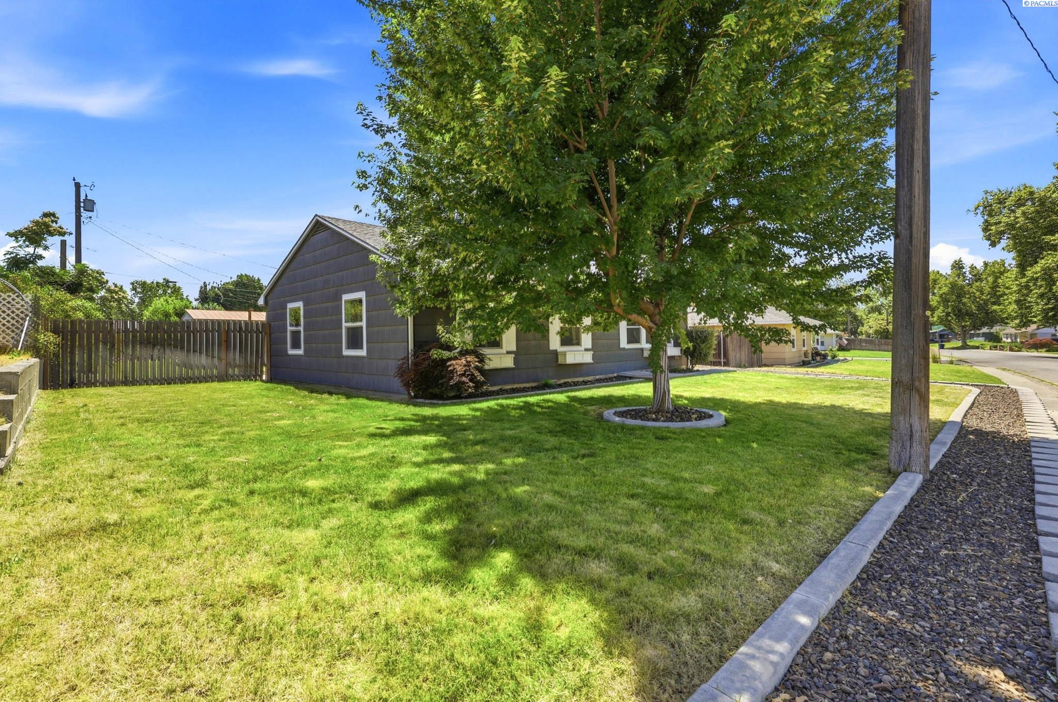 Photo 3 of Single family home for sale at 1502 Cottonwood Dr, Richland, WA 99354 | MLS# PAC294170 | Listing updated on 2026-09-19