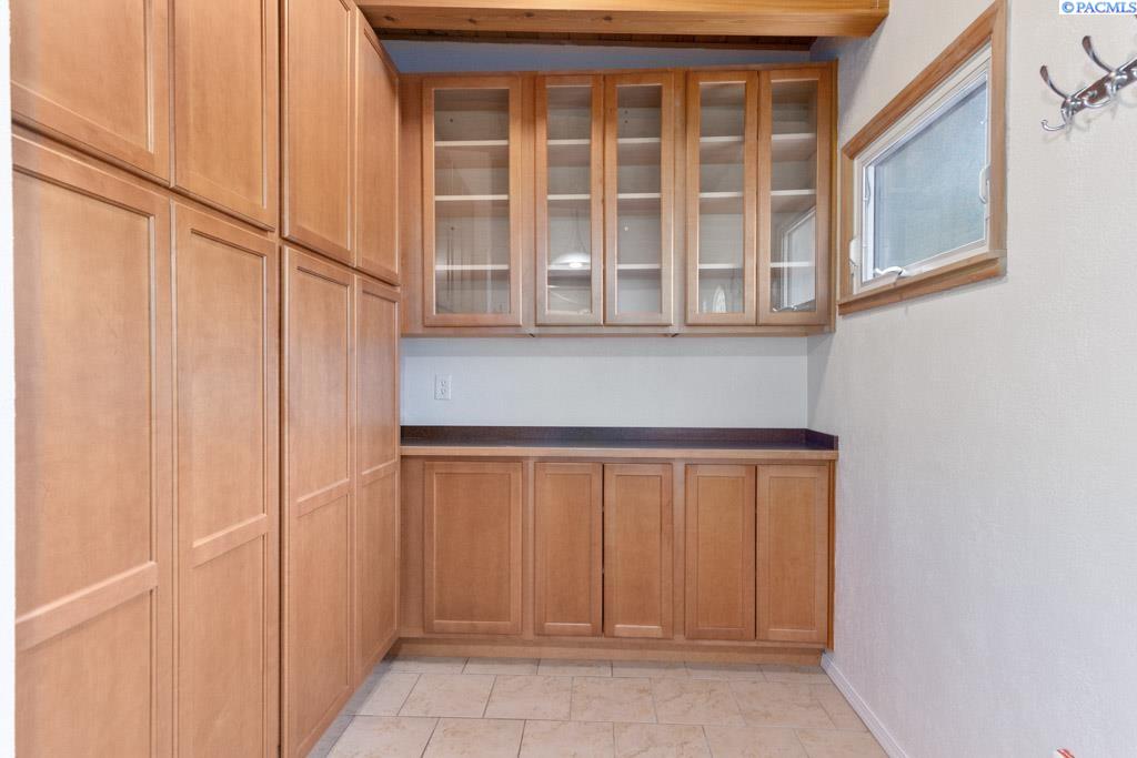Photo 4 of Single family home for sale at 1640 NE Upper Dr, Pullman, WA 99163 | MLS# PAC294179 | Listing updated on 2026-08-19
