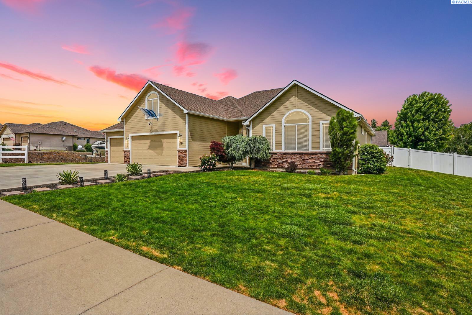 Single family home for sale at 7601 W Washington Ave, Yakima, WA 98903 | MLS# PAC294260