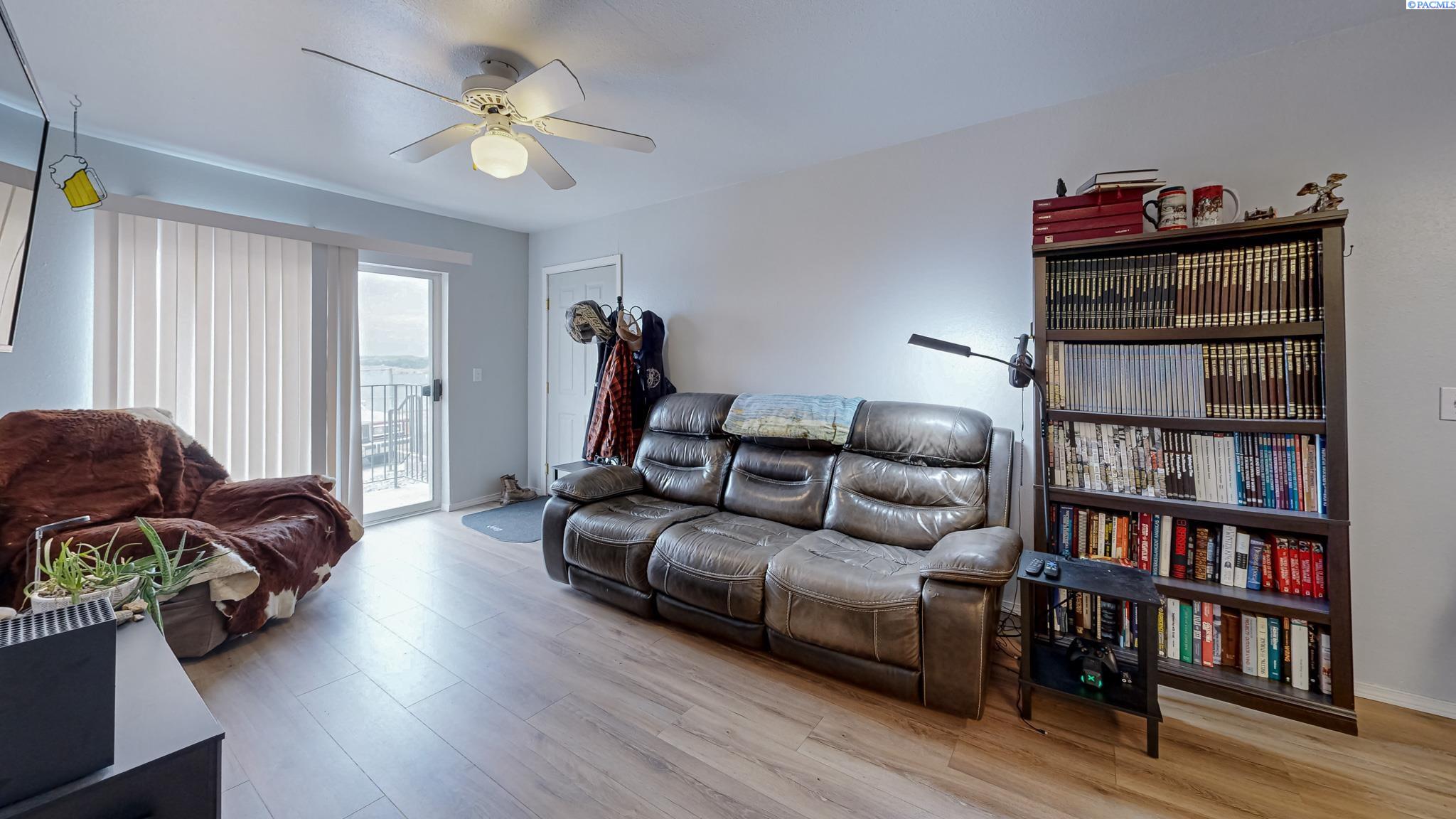 Photo 1 of Sale Pending at 1645 Ne Merman Dr, Pullman, WA 99163 | MLS# PAC294271 | Listing updated on 2026-10-05