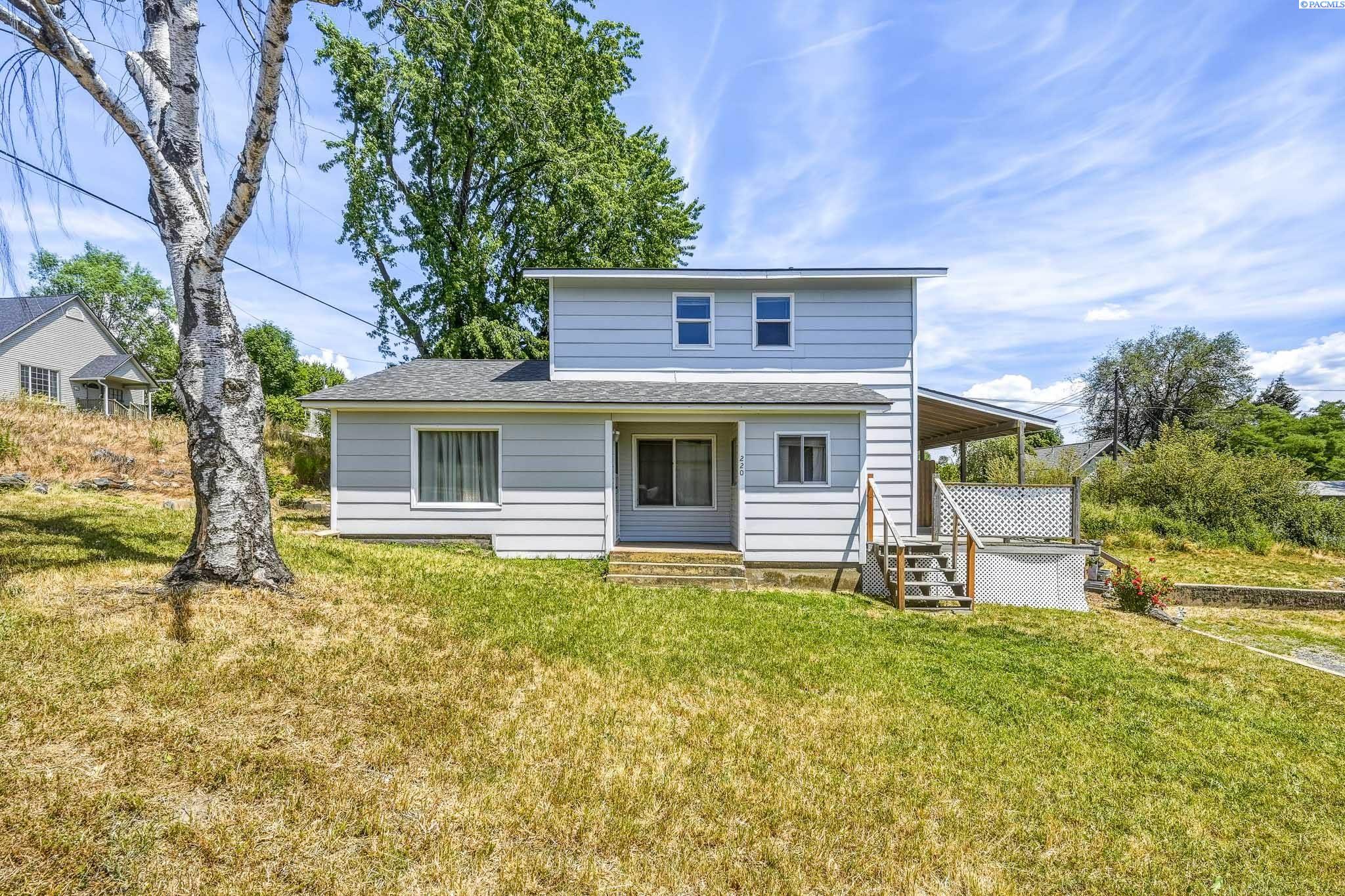 Photo 2 of Multi family home for sale at 220 N Bridge St, Palouse, WA 99161 | MLS# PAC294289 | Listing updated on 2026-09-06