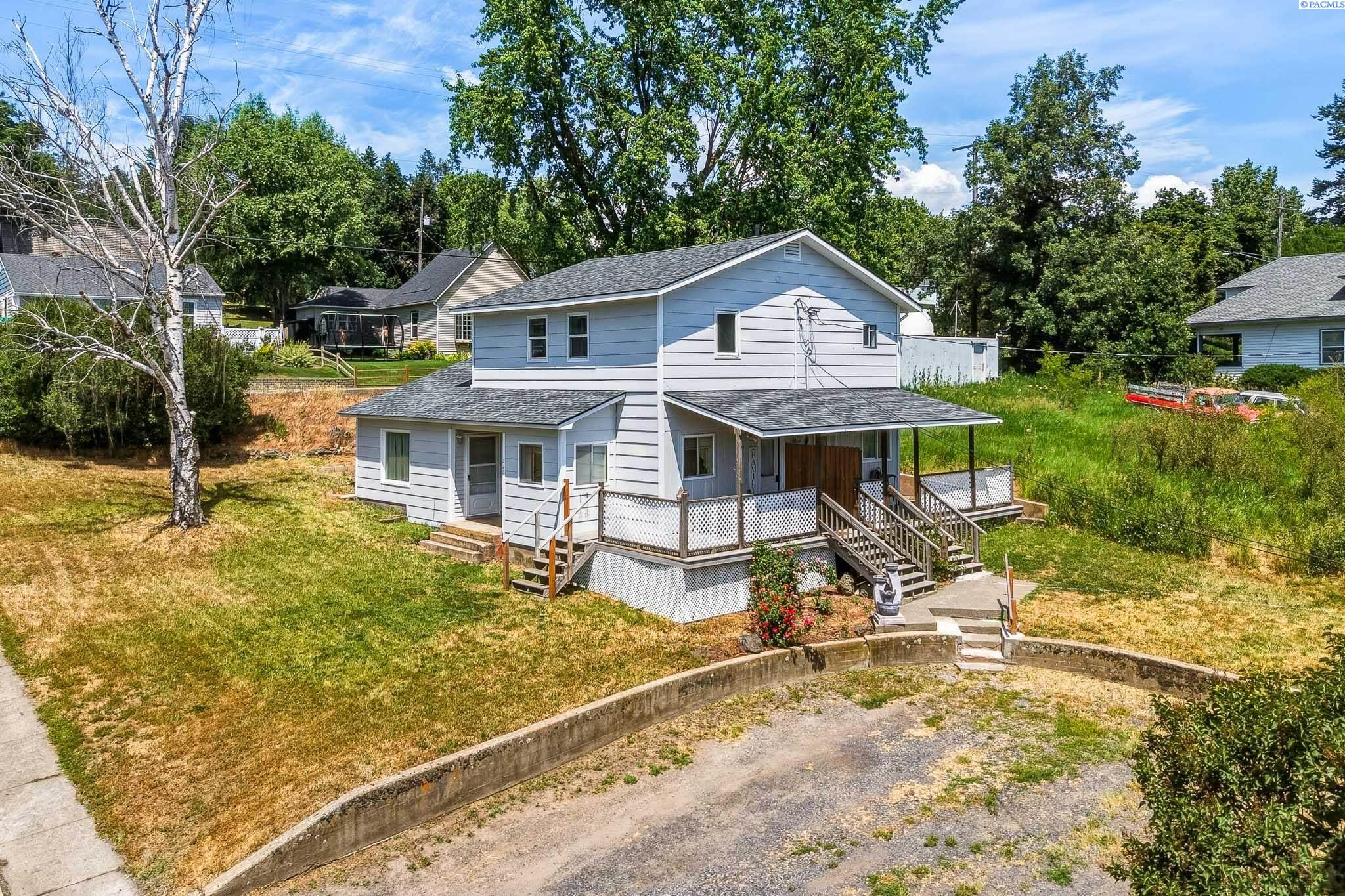 Photo 1 of Multi family home for sale at 220 N Bridge St, Palouse, WA 99161 | MLS# PAC294289 | Listing updated on 2026-09-06