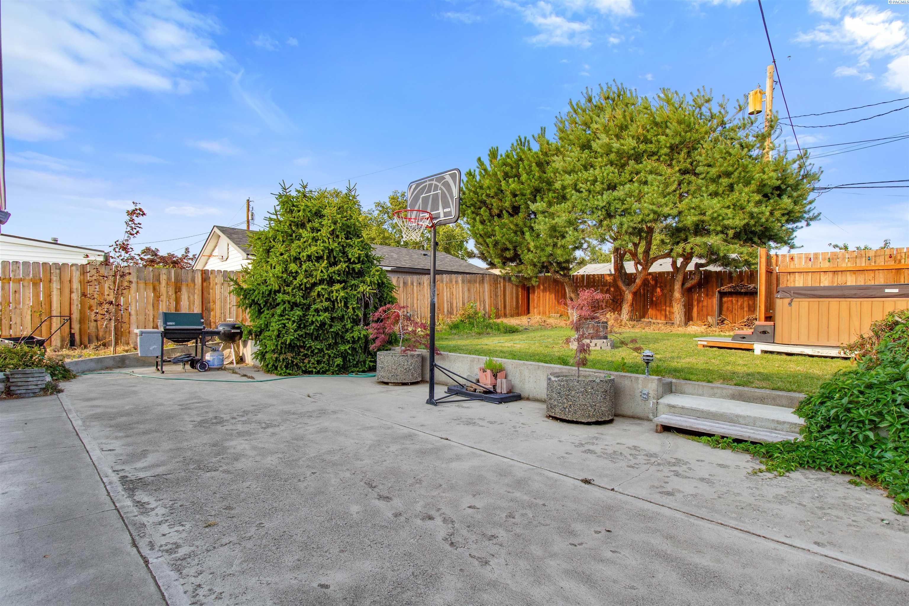 Photo 3 of Single family home for sale at 610 Birch Ave, Richland, WA 99352 | MLS# PAC294326 | Listing updated on 2026-07-03