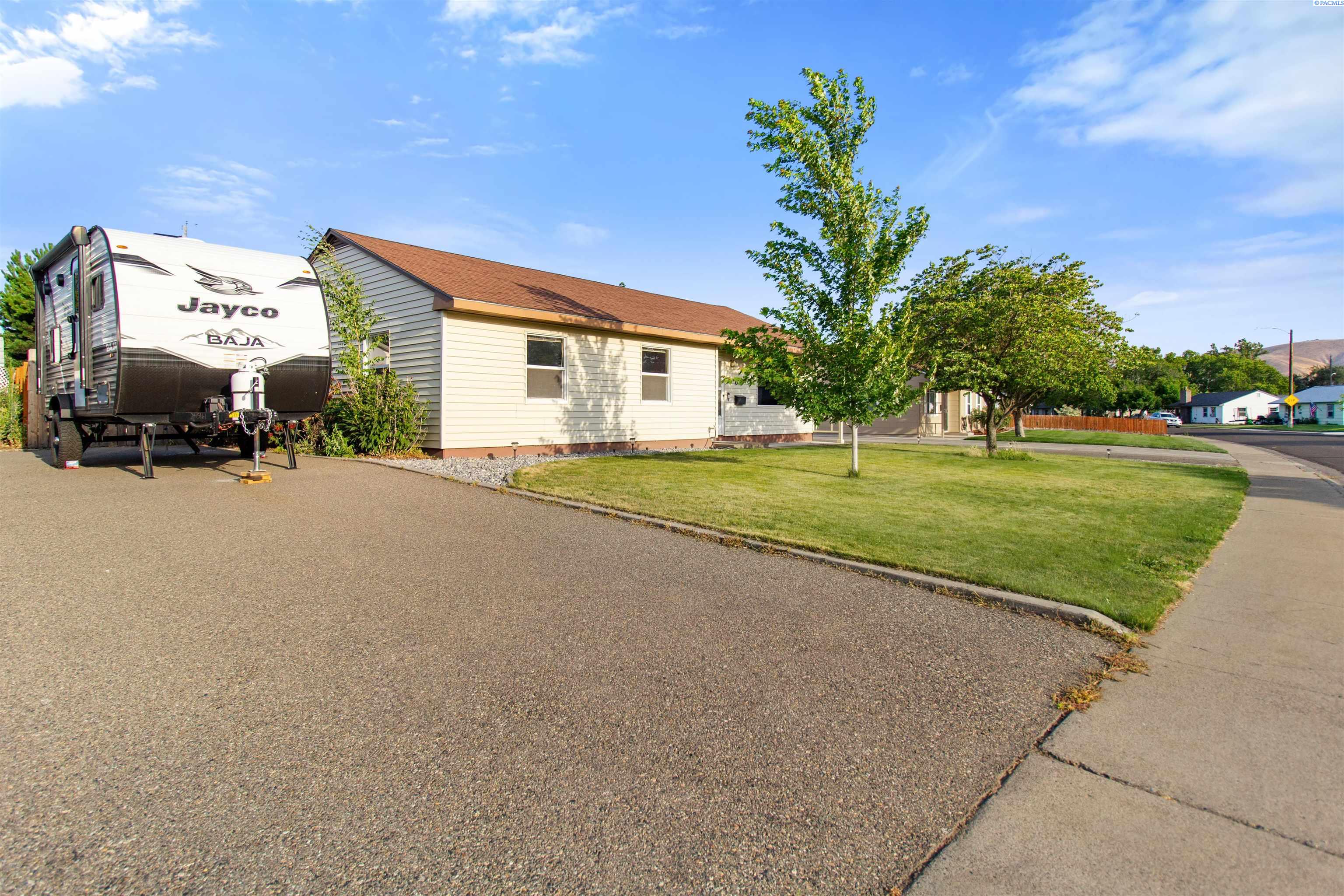 Photo 2 of Single family home for sale at 610 Birch Ave, Richland, WA 99352 | MLS# PAC294326 | Listing updated on 2026-07-03