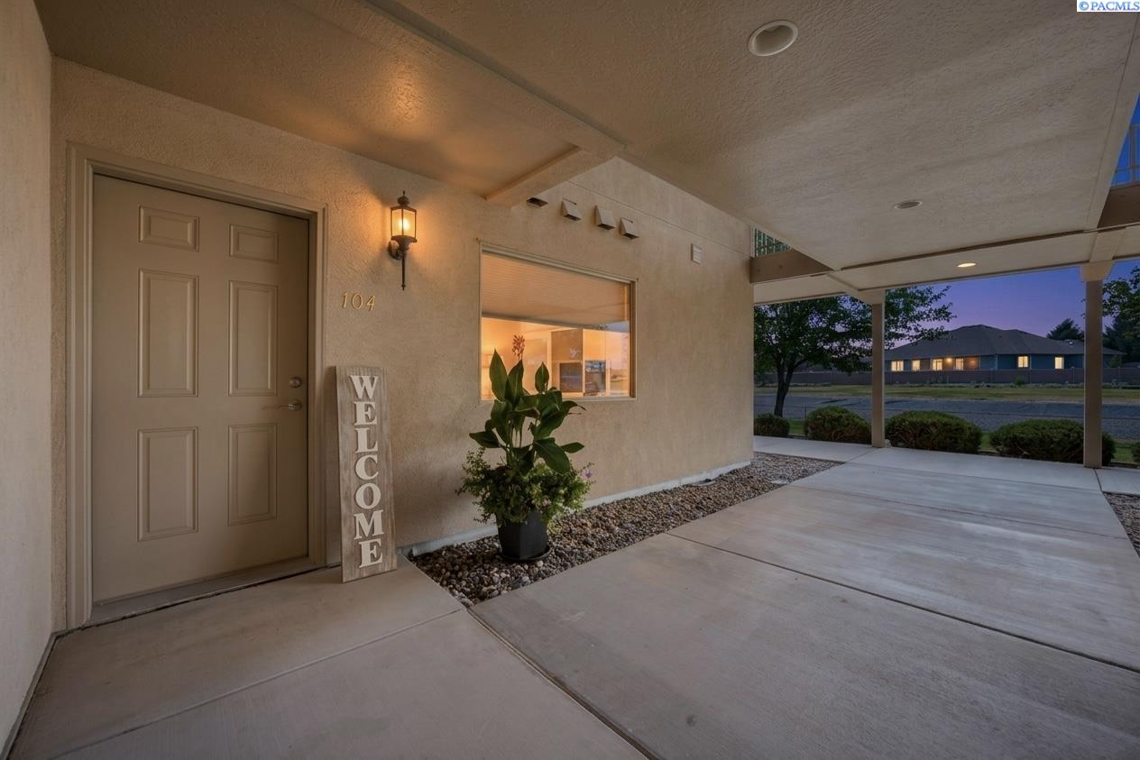 Photo 2 of Condo for sale at 3710 W Cyn Lakes Dr L 104, Kennewick, WA 99337 | MLS# PAC294360 | Listing updated on 2026-09-18