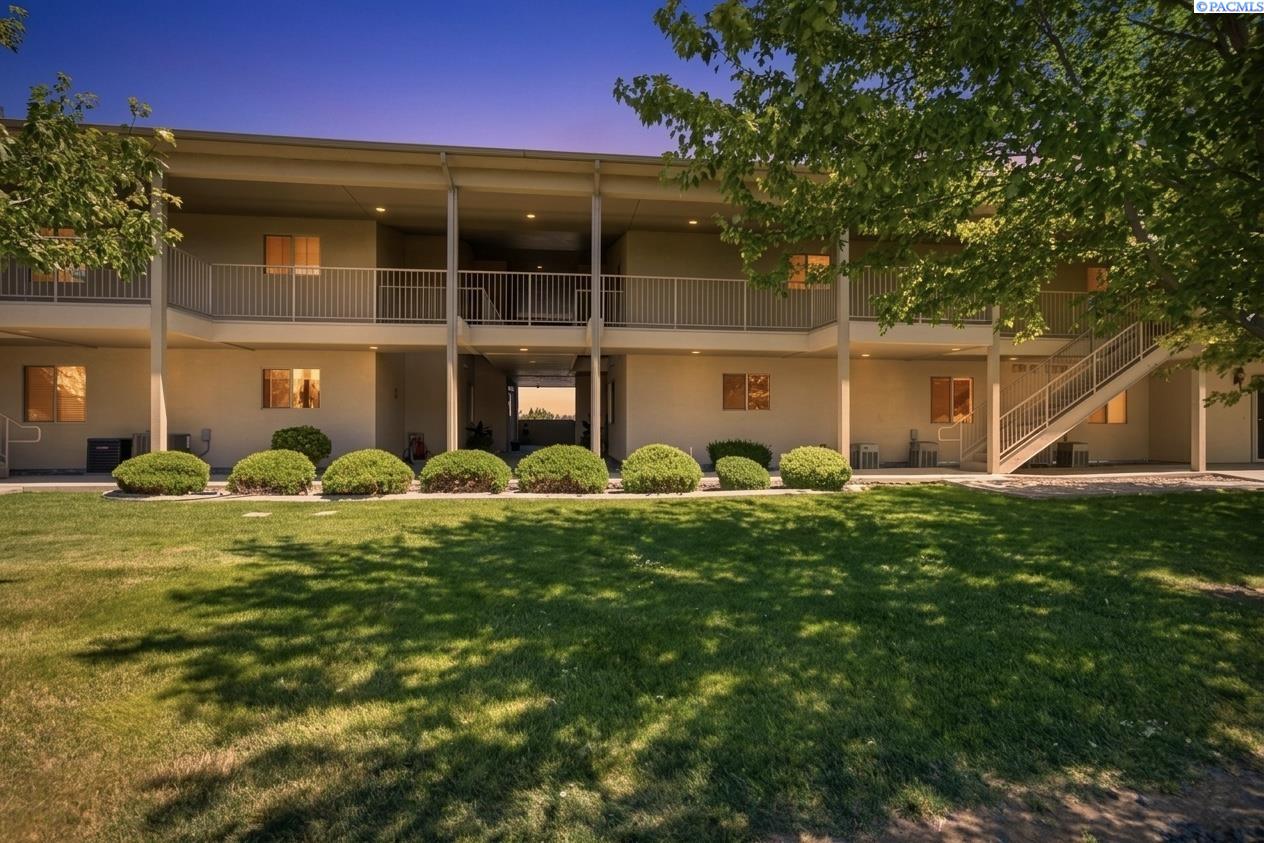 Photo 1 of Condo for sale at 3710 W Cyn Lakes Dr L 104, Kennewick, WA 99337 | MLS# PAC294360 | Listing updated on 2026-09-18